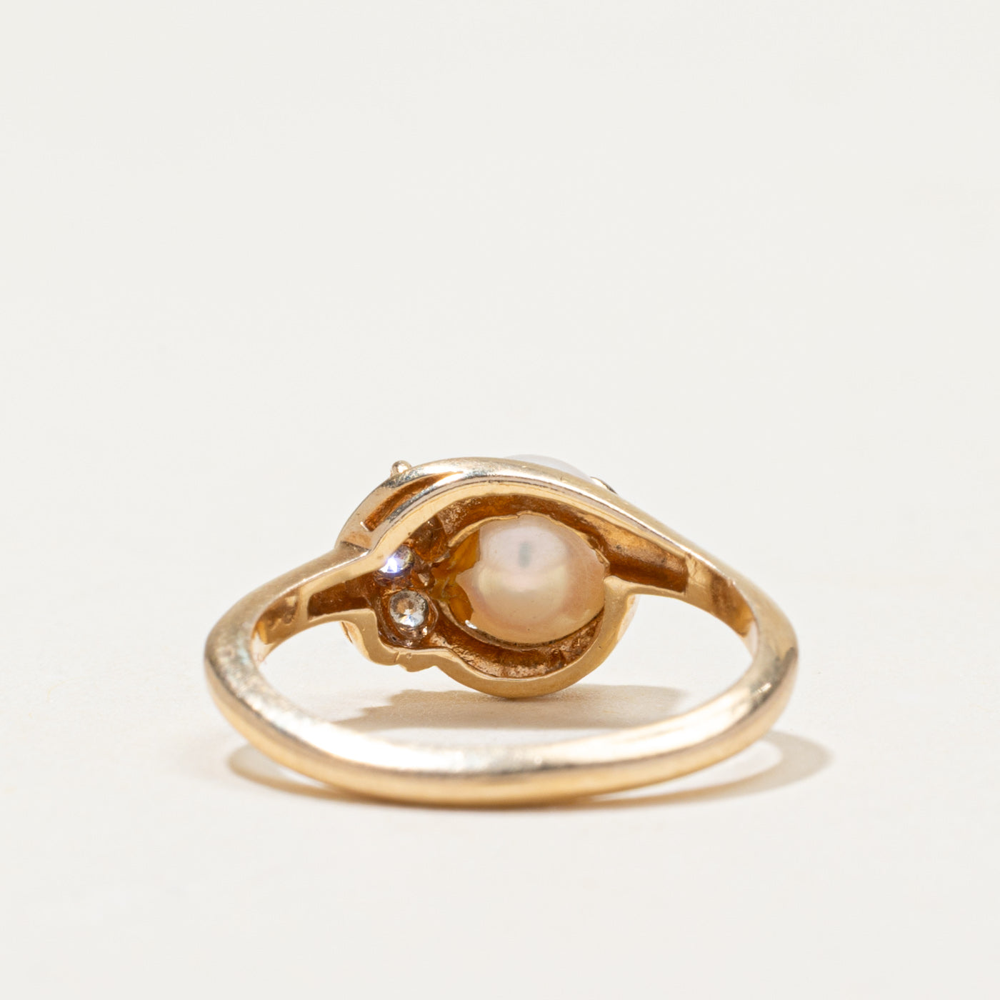 Pearl & Diamond Accented Ring | 0.10ctw | SZ 5.75