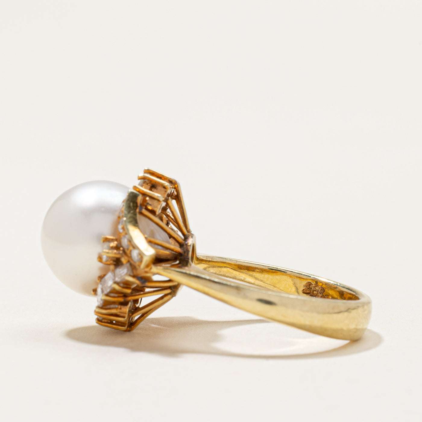 14k Pearl & Diamond Cocktail Ring | 0.78ctw | SZ 5.75