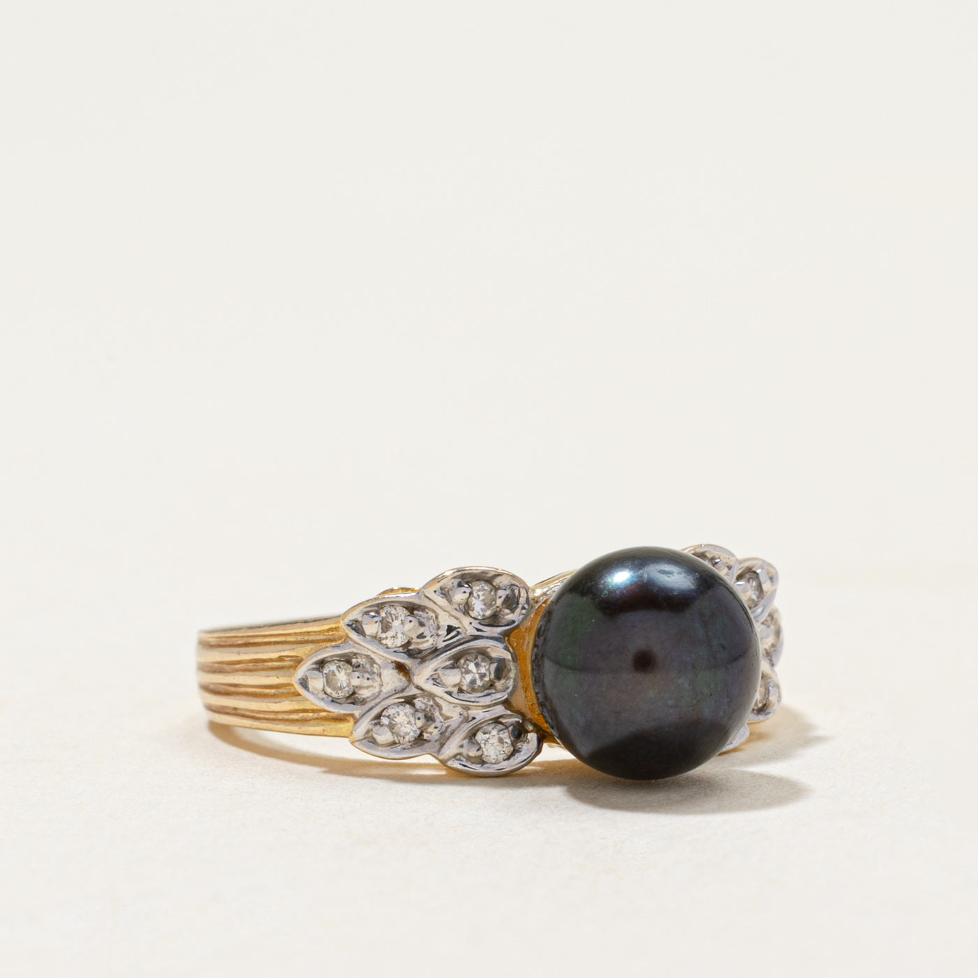 Black Pearl & Diamond Ring | 0.12ctw | SZ 4.5