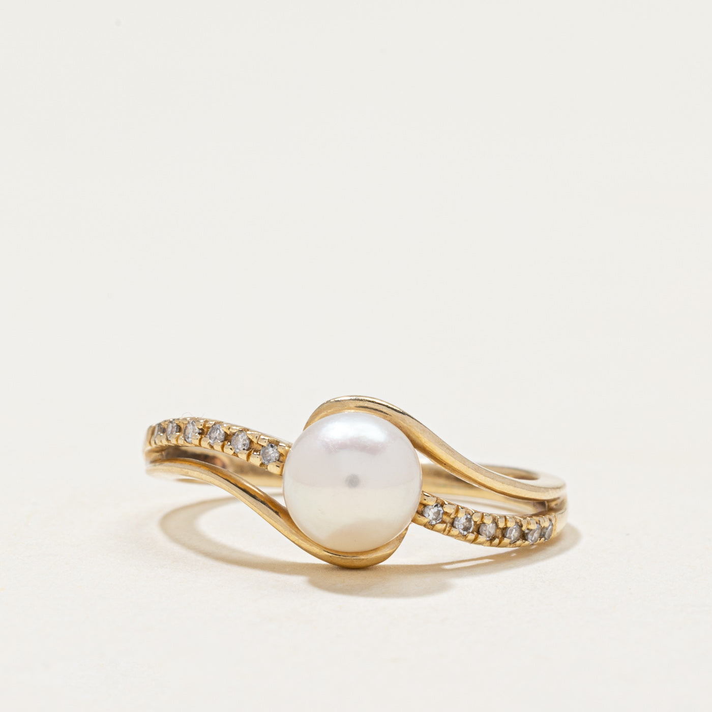Semi Eternity Diamond & Pearl Bypass Ring | 0.06ctw | SZ 7.5