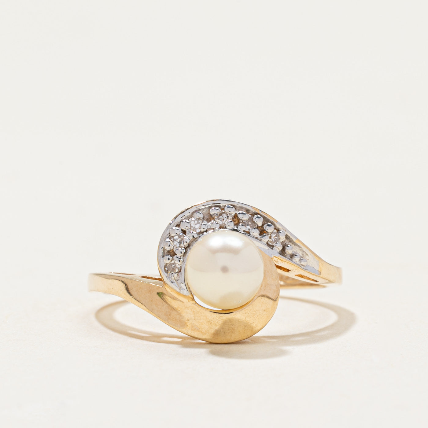 Diamond & Pearl Bypass Ring | 0.06ctw | SZ 6.25