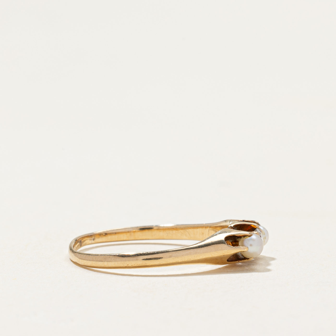 Three Stone Belcher Set Diamond & Pearl Ring | 0.06ct | SZ 5.5