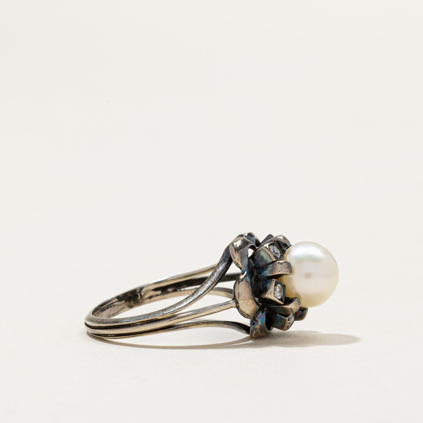 Pearl & Diamond Flower Cocktail Ring | 0.09ctw | SZ 5.75