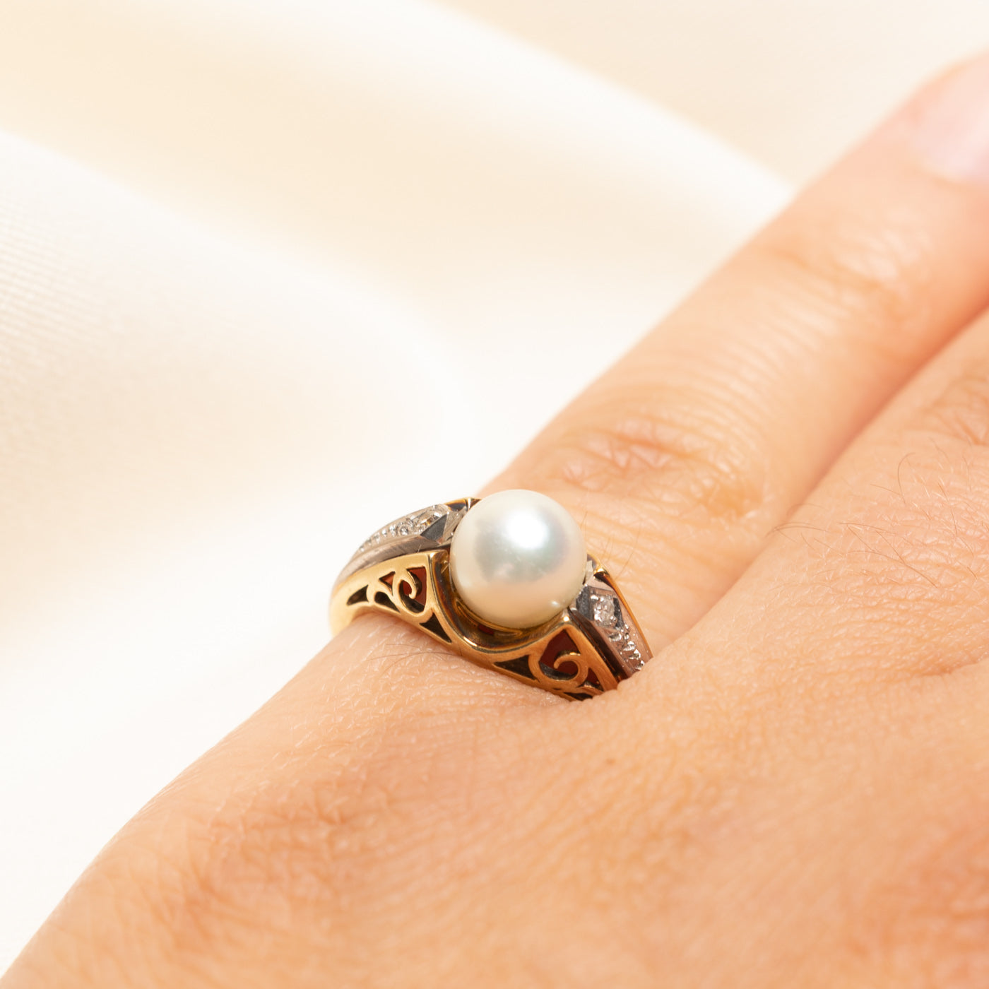 Pearl & Diamond Scrollwork Ring | 0.02ctw | SZ 5.25