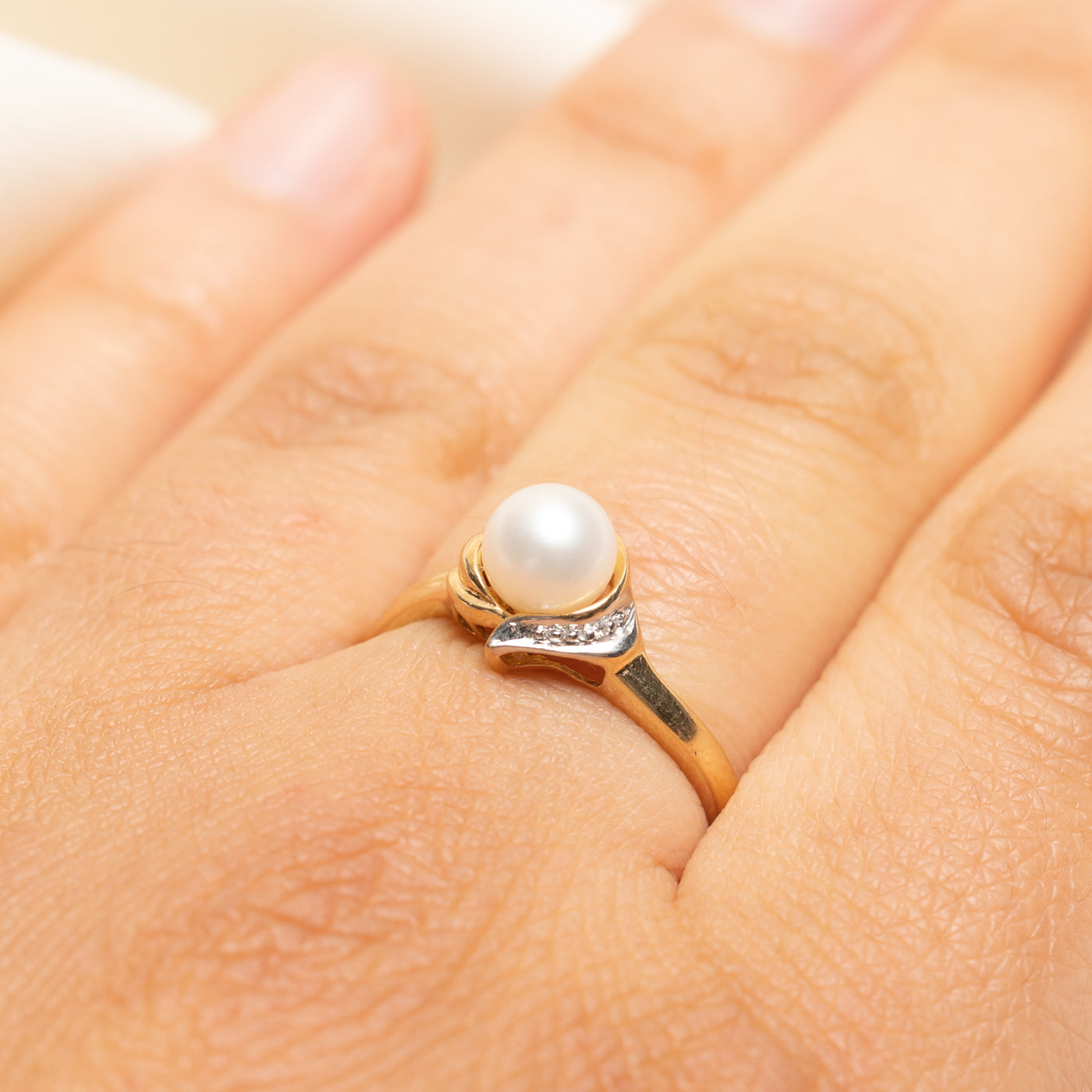 Pearl & Diamond Accented Ring | 0.01ctw | SZ 7.25