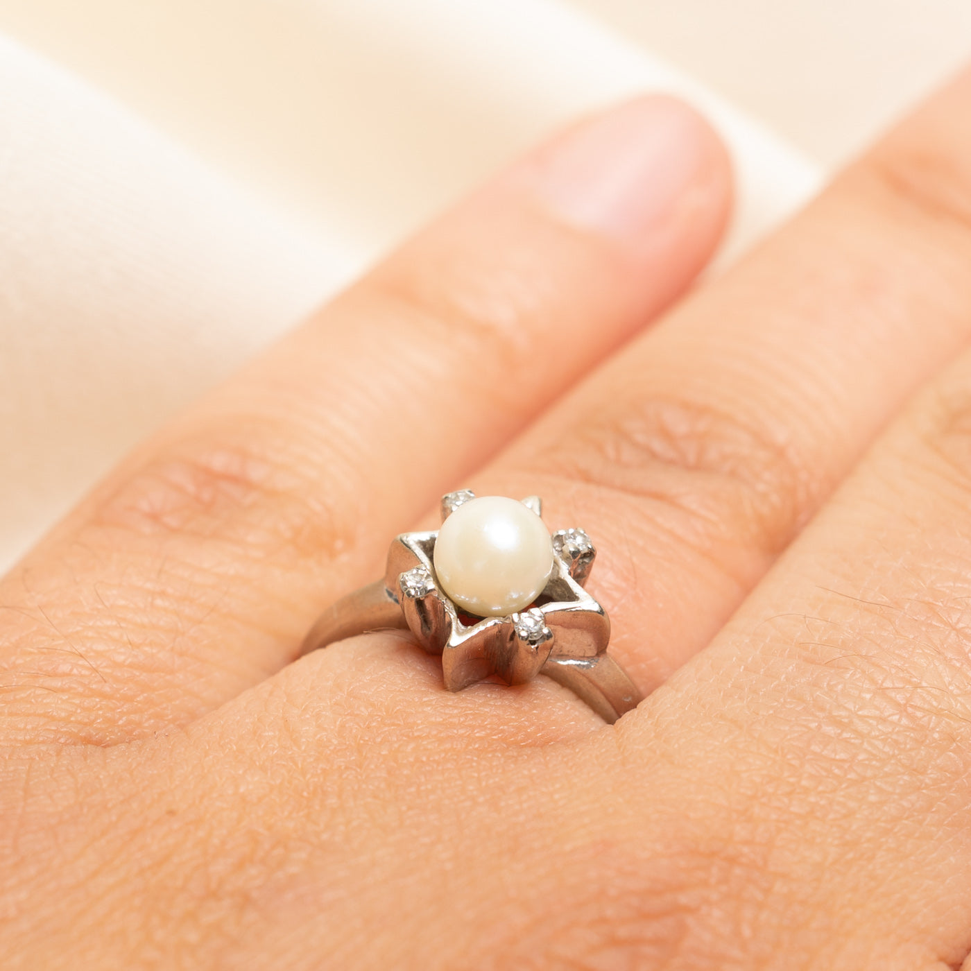 Pearl & Diamond Geometric Ring | 0.06ctw | SZ 6