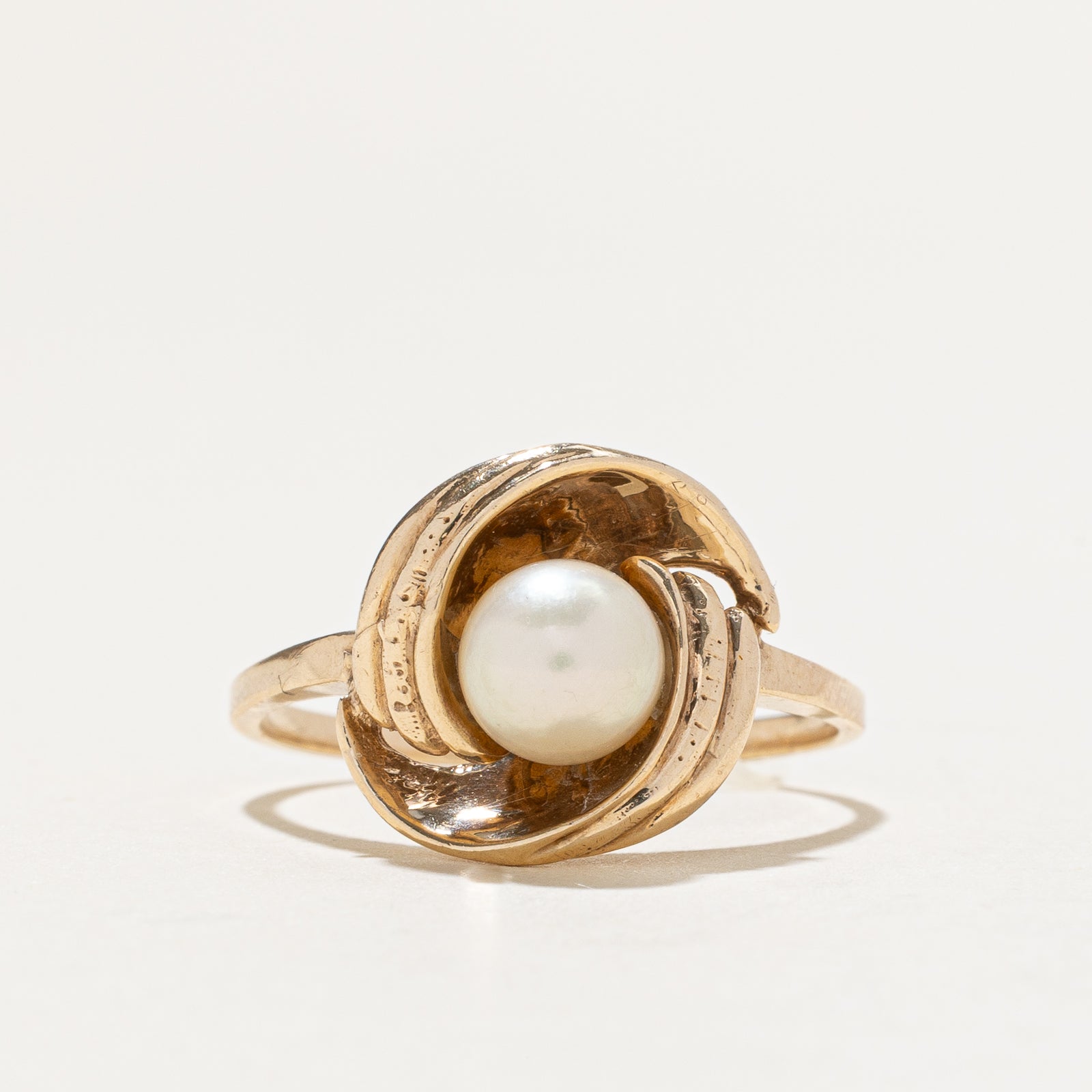 Solitaire Pearl Ring | SZ 8.25