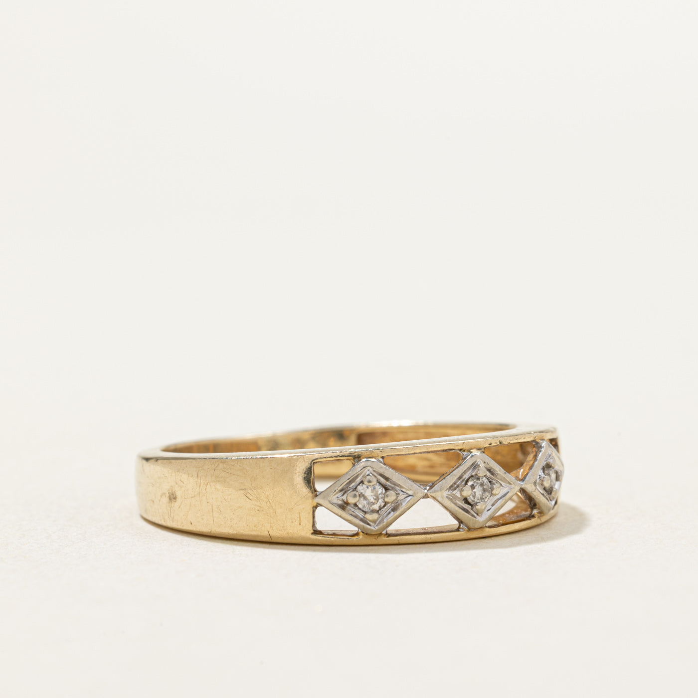 10K Three Stone Diamond Rhombus Open Work Ring | 0.05ctw | SZ 10.5
