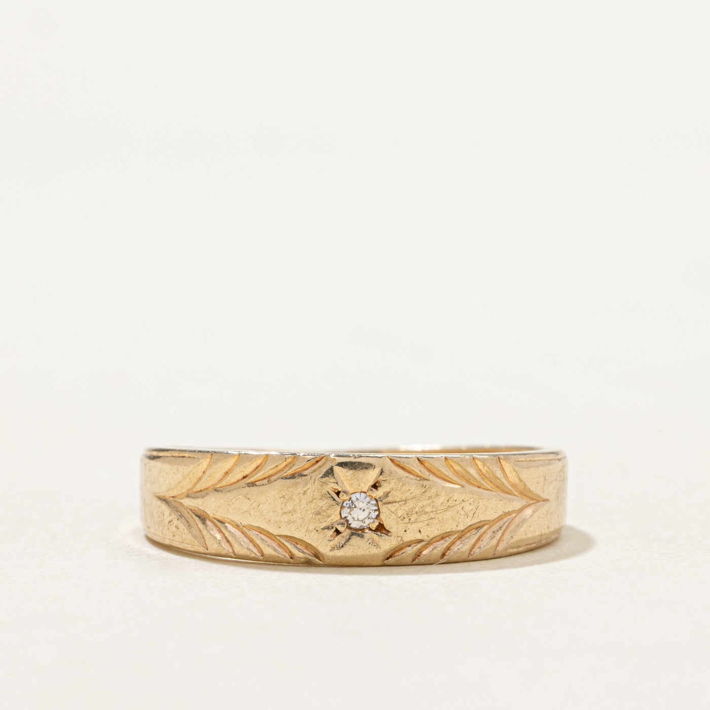 10K Star Set Diamond Engraved Band | 0.01ct | SZ 6