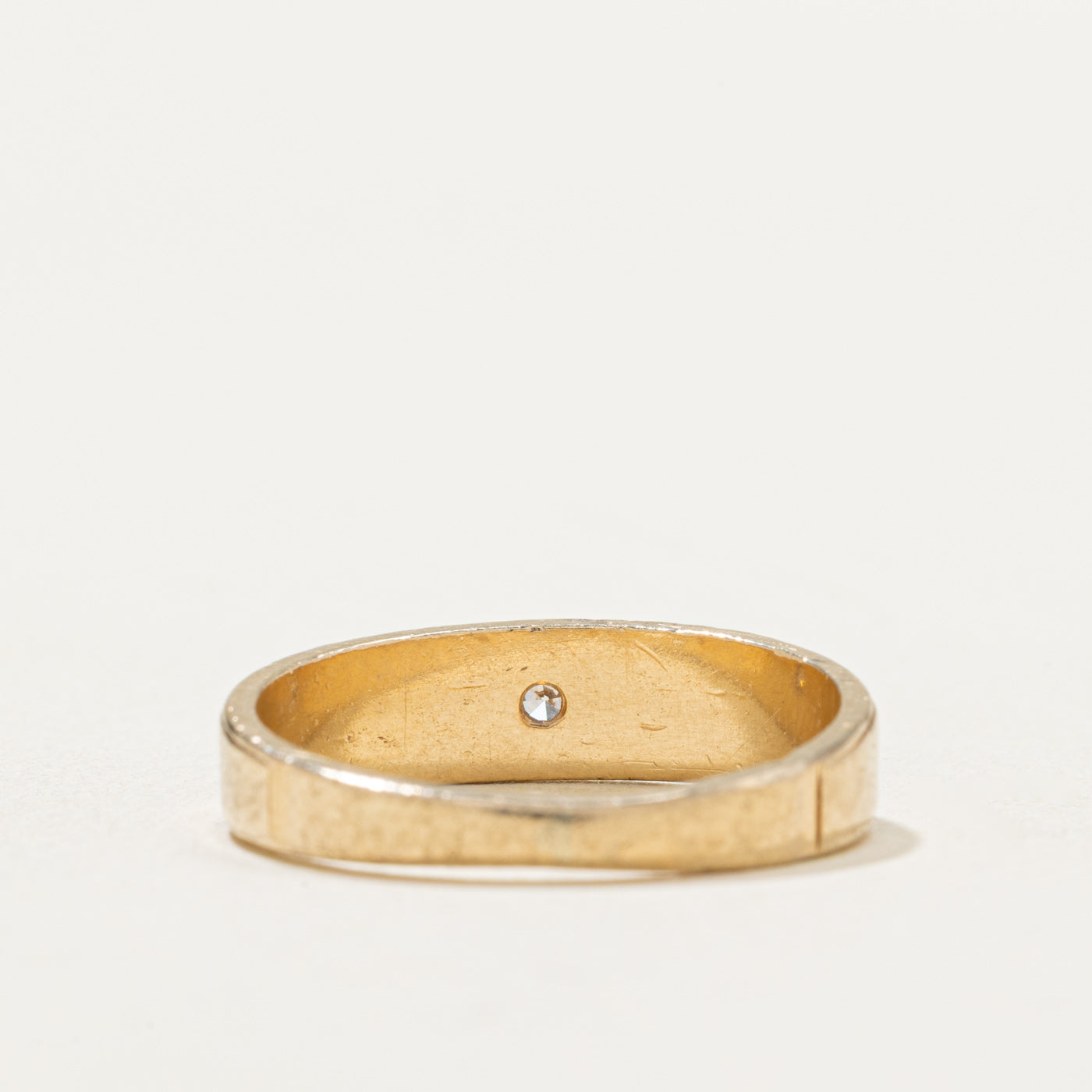 10K Star Set Diamond Engraved Band | 0.01ct | SZ 6