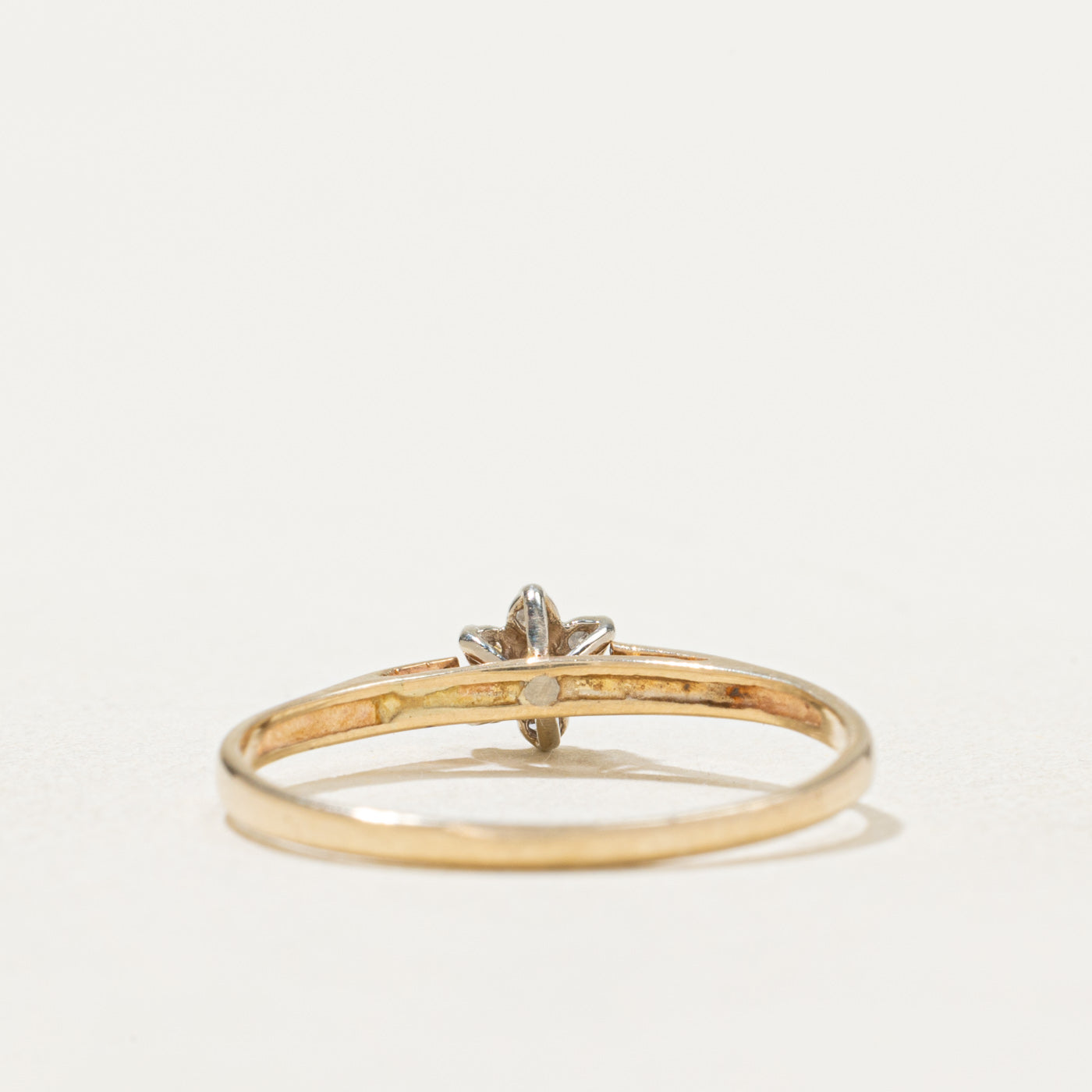 10K Diamond Petal Petite Ring | 0.03ctw | SZ 6.25