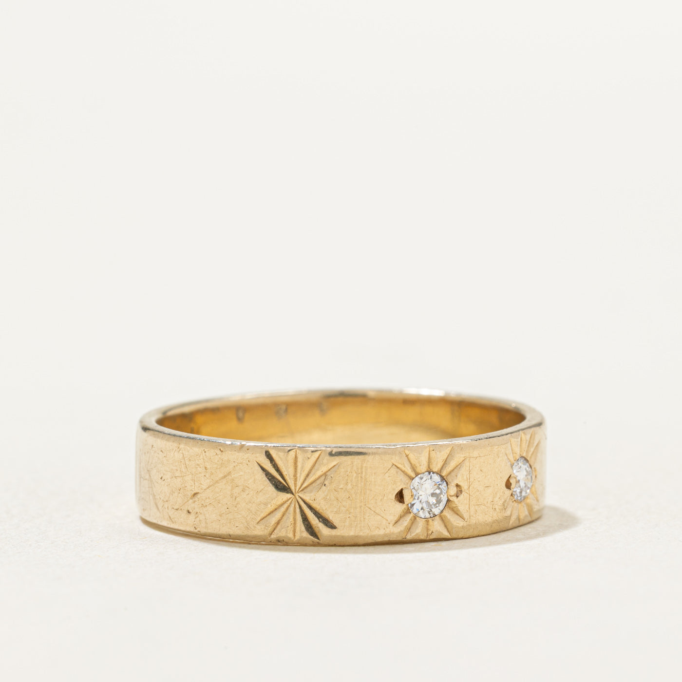10K Three Stone Star Set Diamond Band | 0.15ctw | SZ 9.75