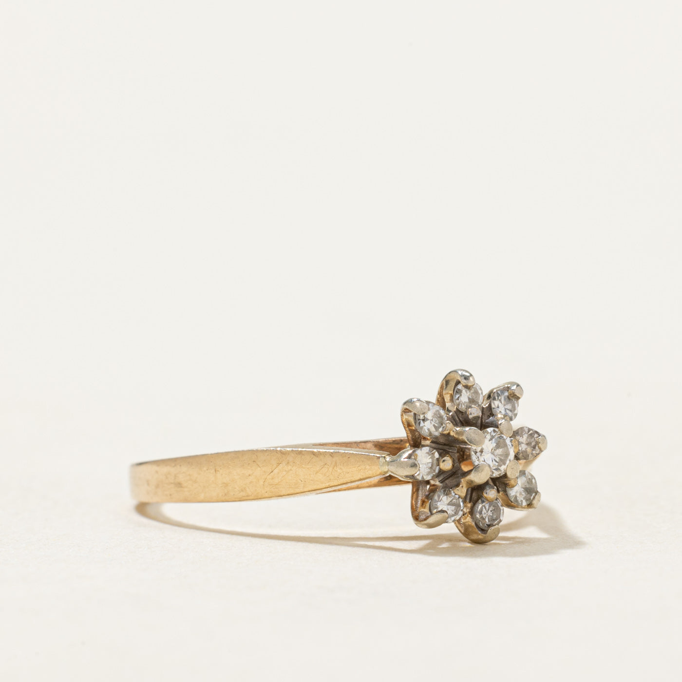 14K Diamond Petal Ring | 0.15ctw | SZ 6