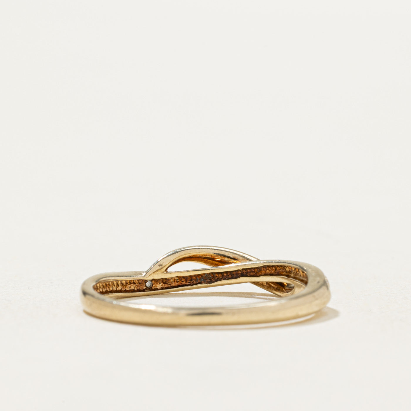 10K Semi Eternity Diamond Thin Twisted Ring | 0.09ctw | SZ 6.5