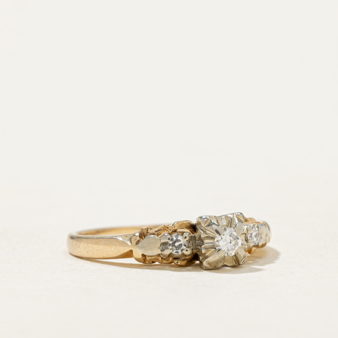 14K Two Tone Gold Illusion Set Diamond Ring | 0.09ct | SZ 6