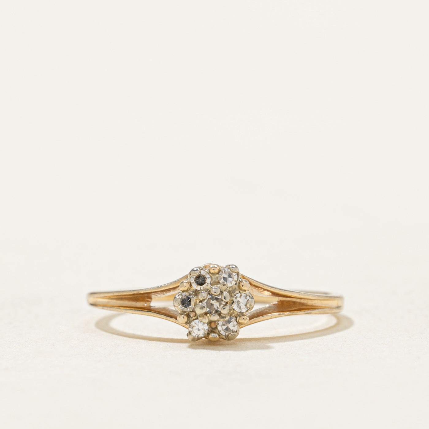 14K Diamond Cluster Tapered Ring | 0.04ctw | SZ 4