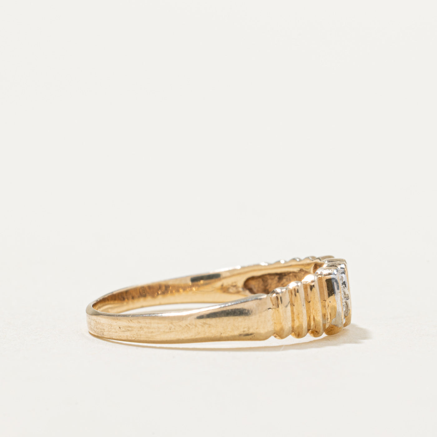 10K Diamond Grooved Heart Ring | 0.015ctw | SZ 7