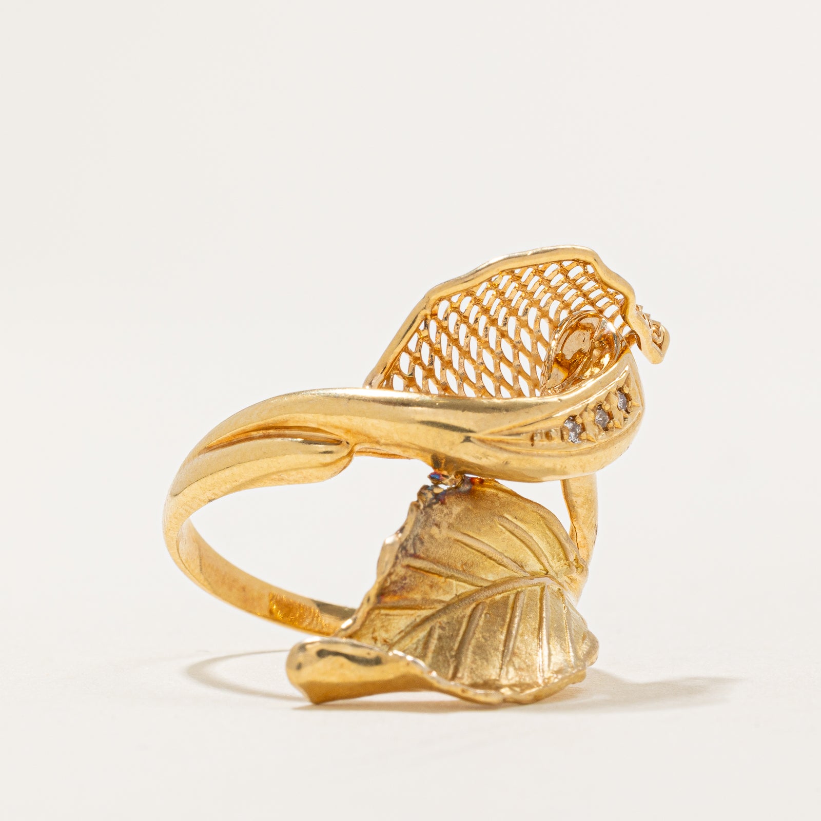 Diamond Leaf Cocktail Ring | 0.01ctw | SZ 8.75