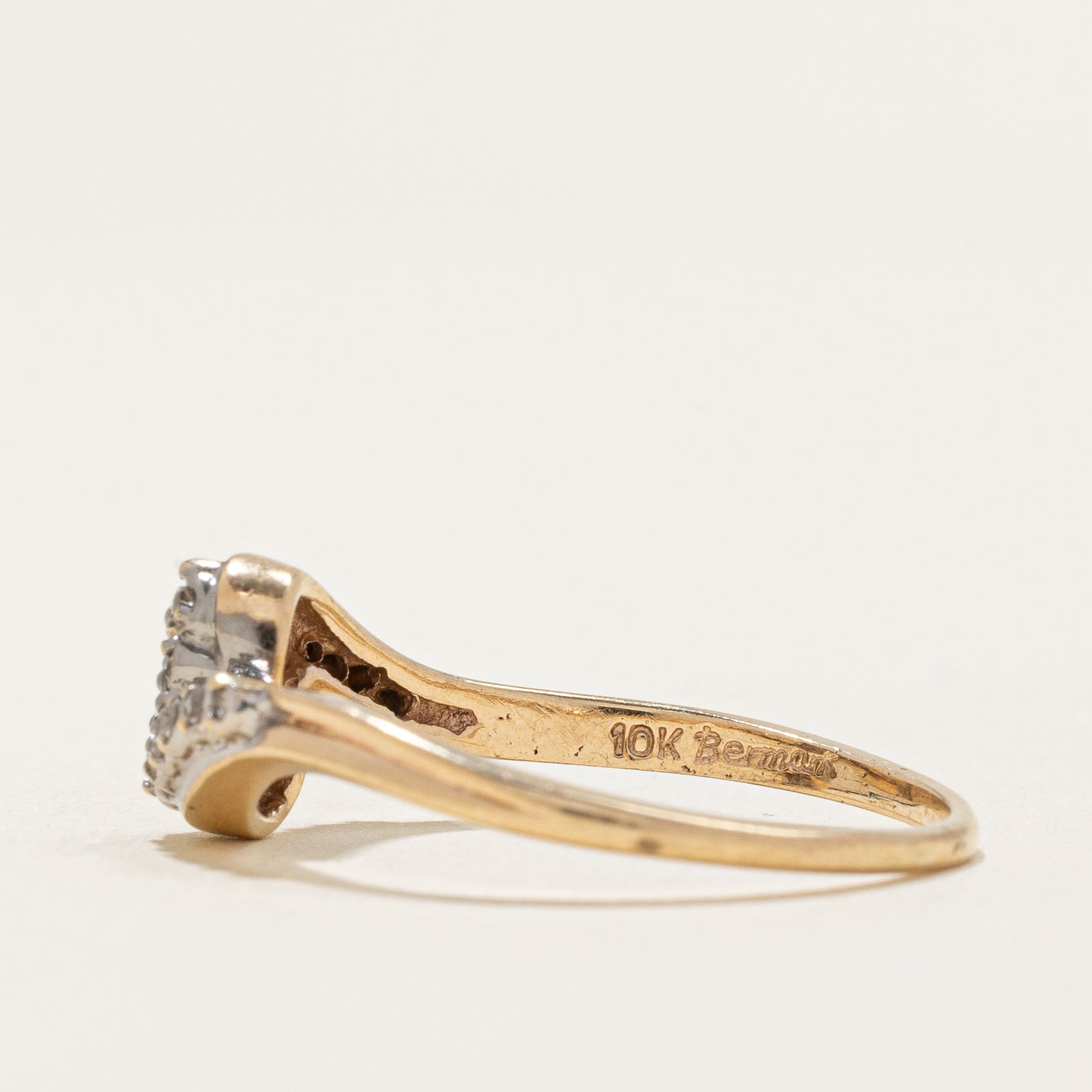 Cluster Diamond Ring | 0.11ctw | SZ 9