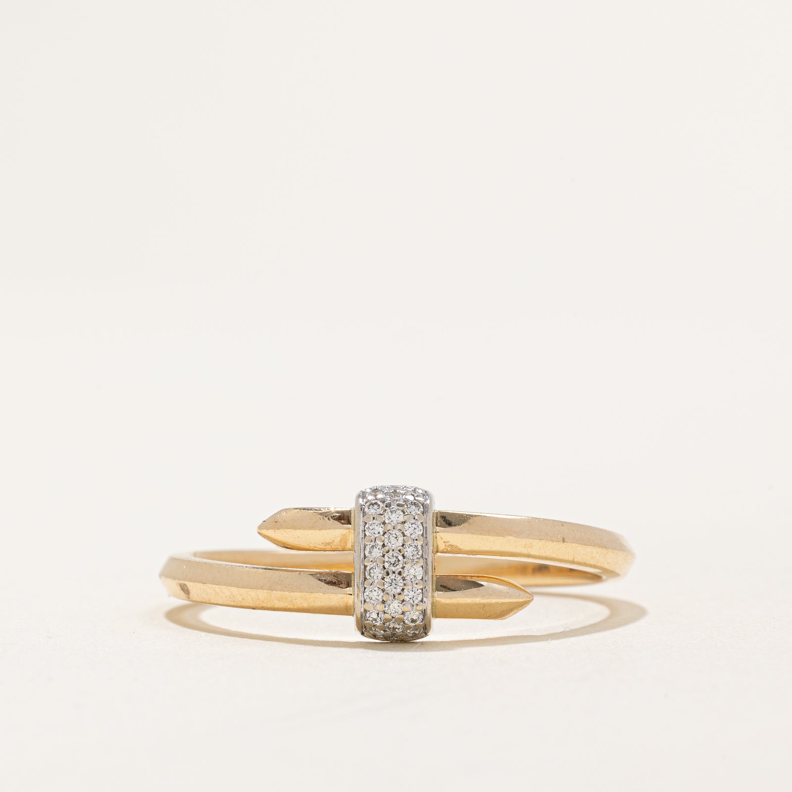 Cluster Diamond Cross Over Ring | 0.031ctw | SZ 13.25
