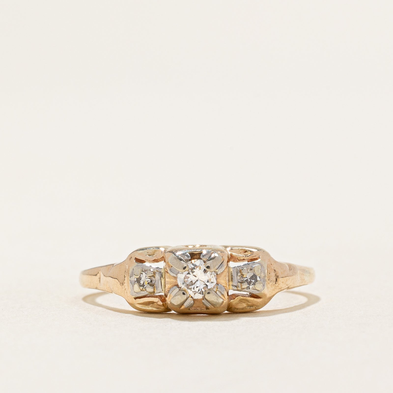 Diamond Ring | 0.11ctw | SZ 6.5