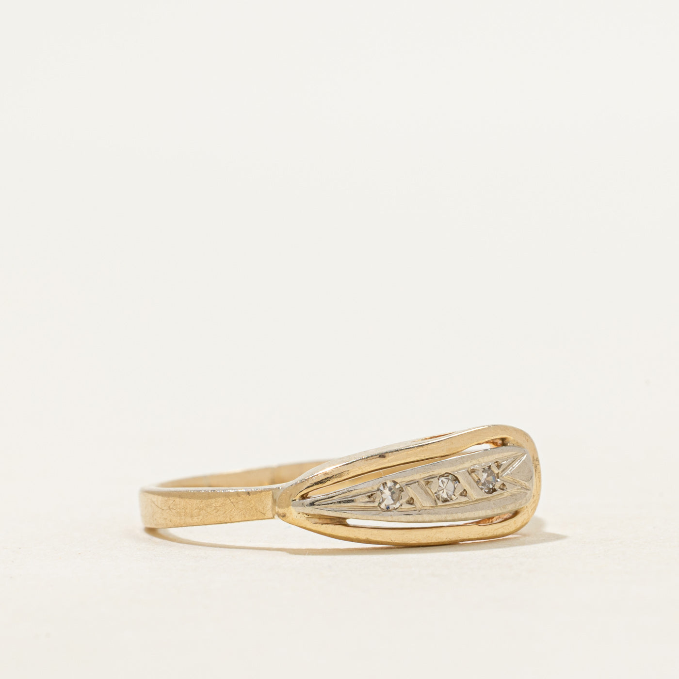 Three Stone Diamond Pear Shaped Ring | SZ 8.5