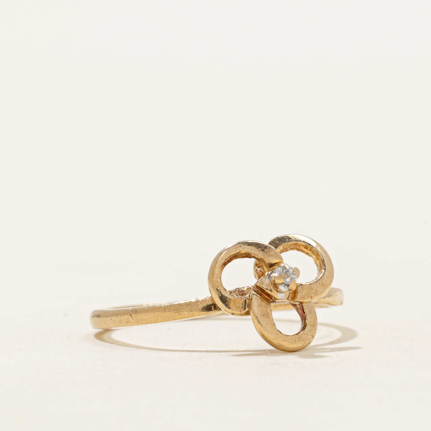 Diamond Plain Celtic Ring | SZ 5.75