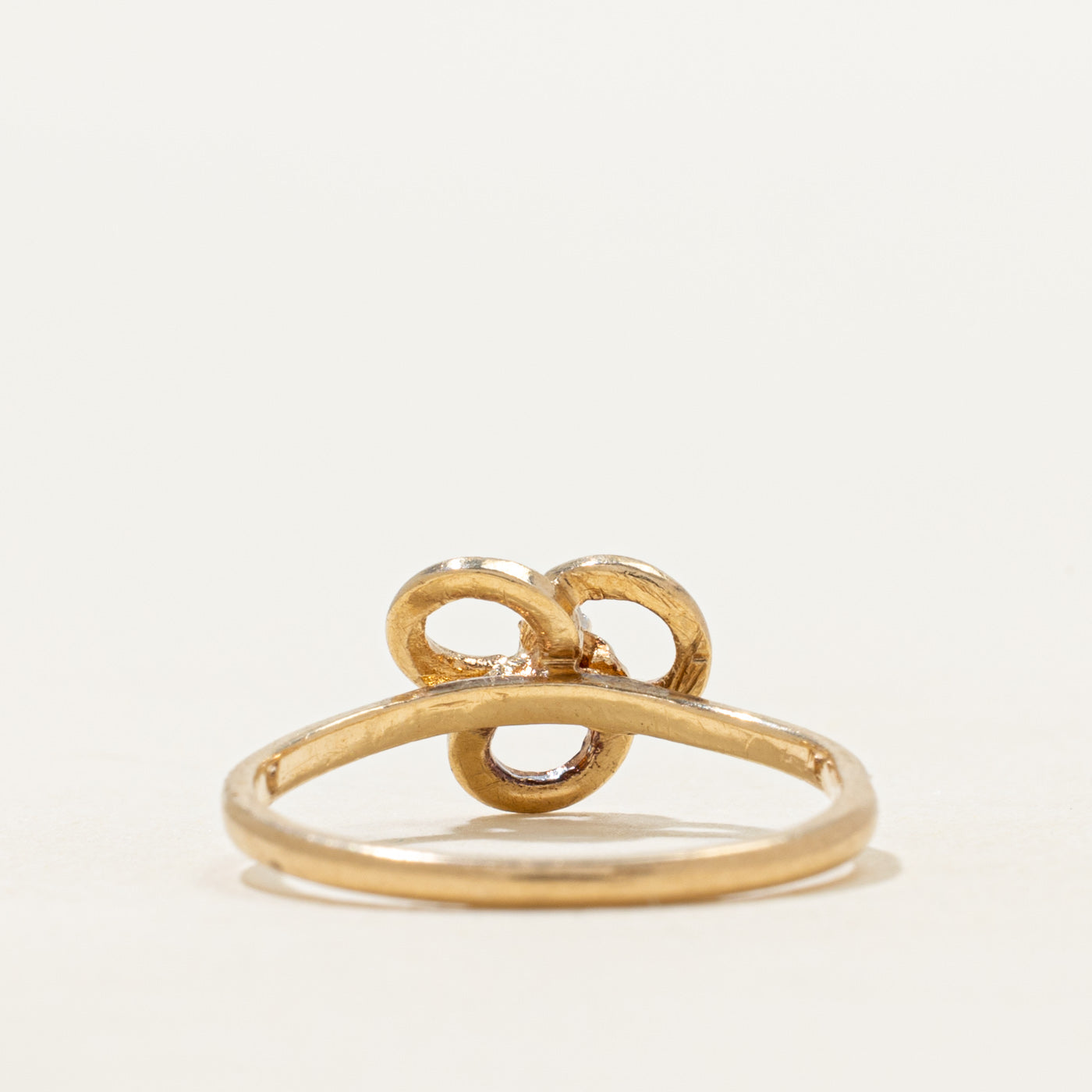 Diamond Plain Celtic Ring | SZ 5.75