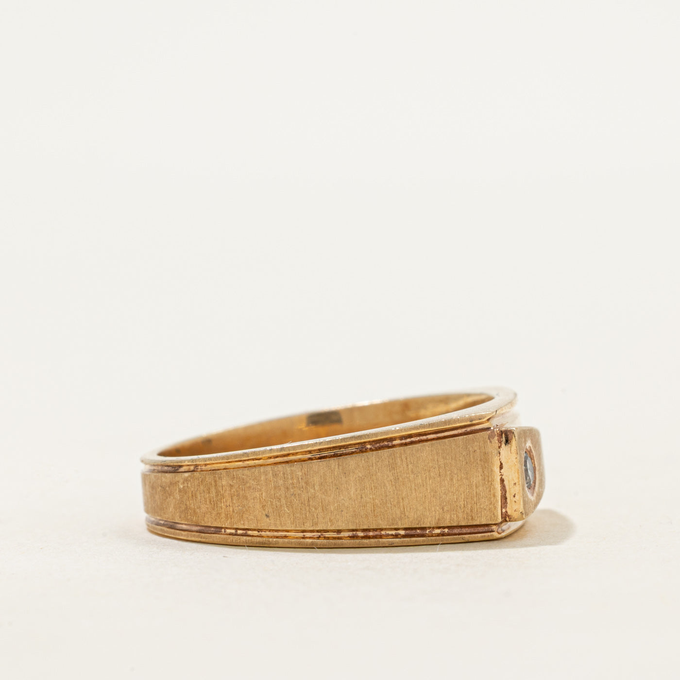 Diamond Matte & Grooved Signet Ring | SZ 9