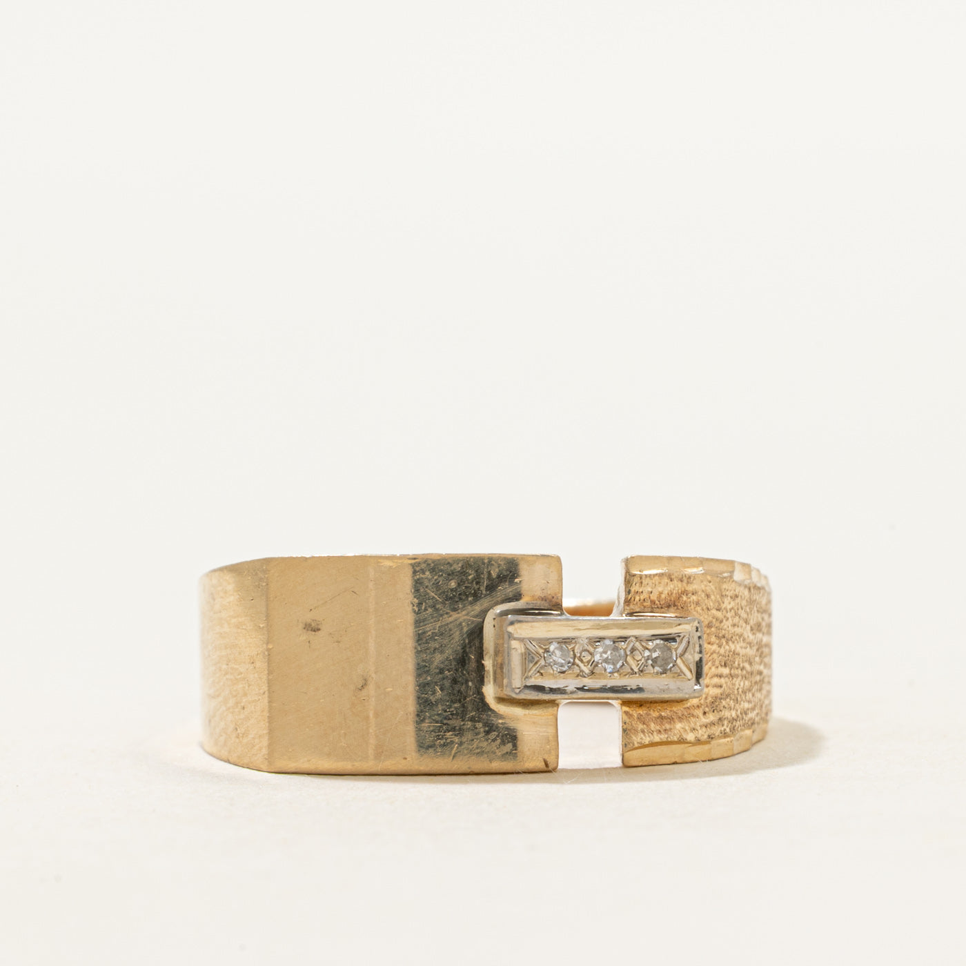 Diamond Textured Soft Square Ring | SZ 8.75