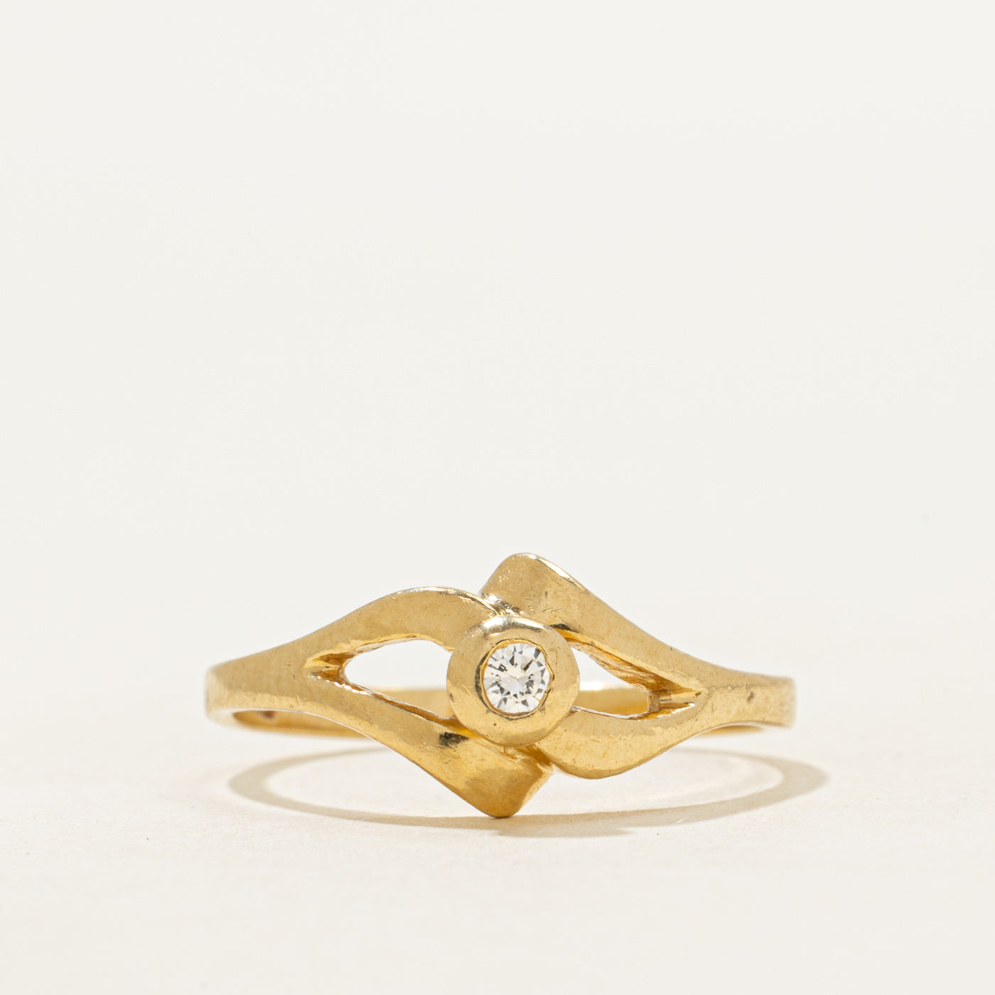 18k Bezel Set Diamond Split Ring | SZ 6.75