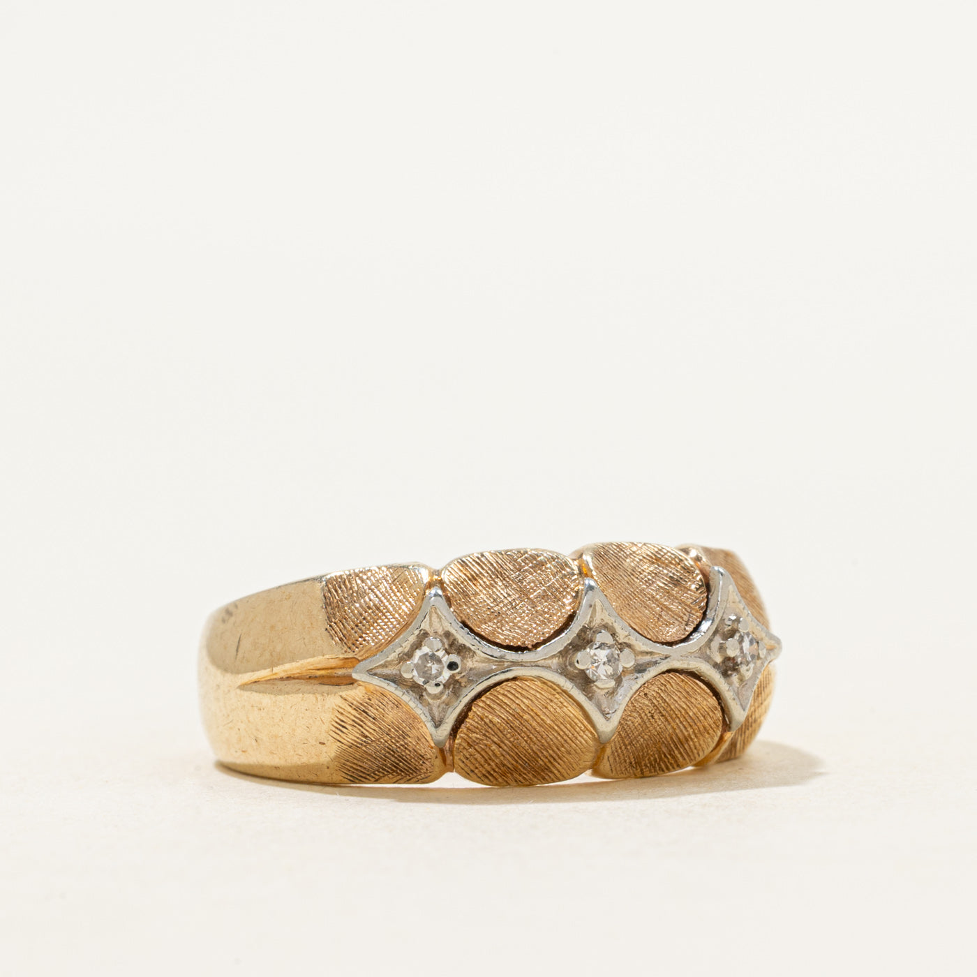 Diamond Cross-Hatch Textured Star Ring | SZ 8.5