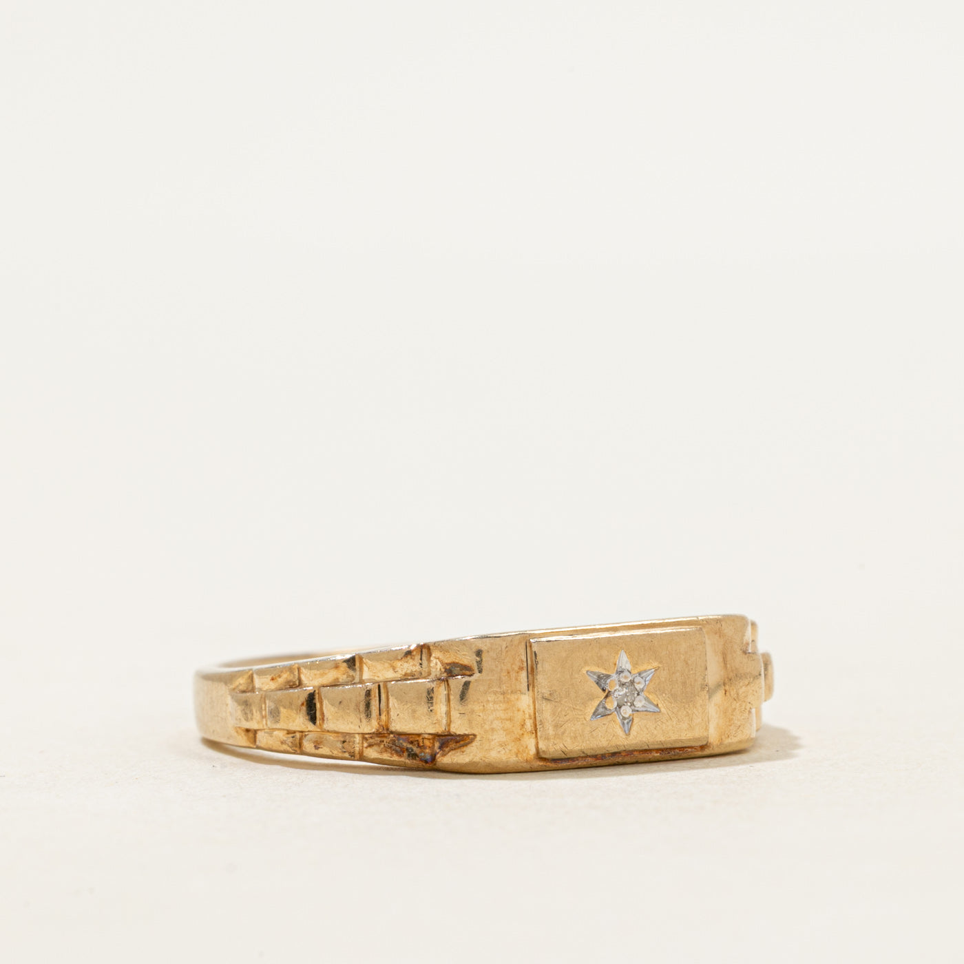 Star Set Diamond Grooved Ring | SZ 10.75