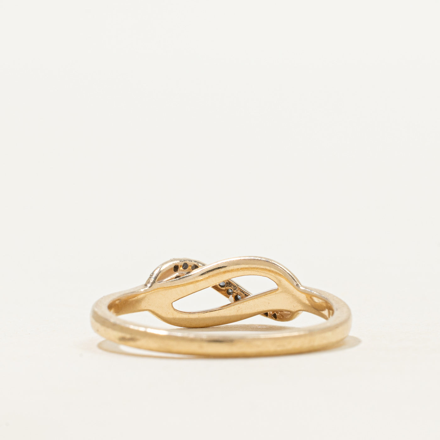 Diamond Waterfall Twisted Knot Ring | SZ 6