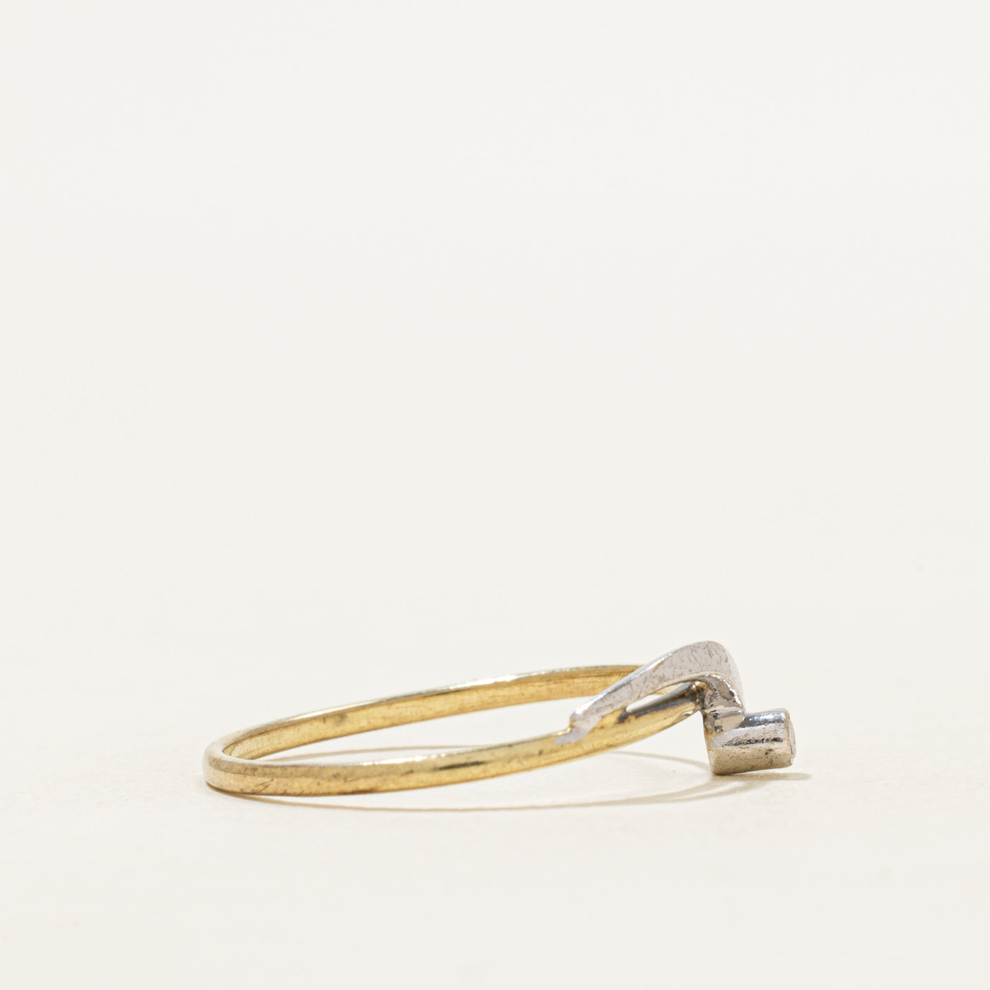 Two-Tone Bezel Set Diamond Wave Ring | SZ 7