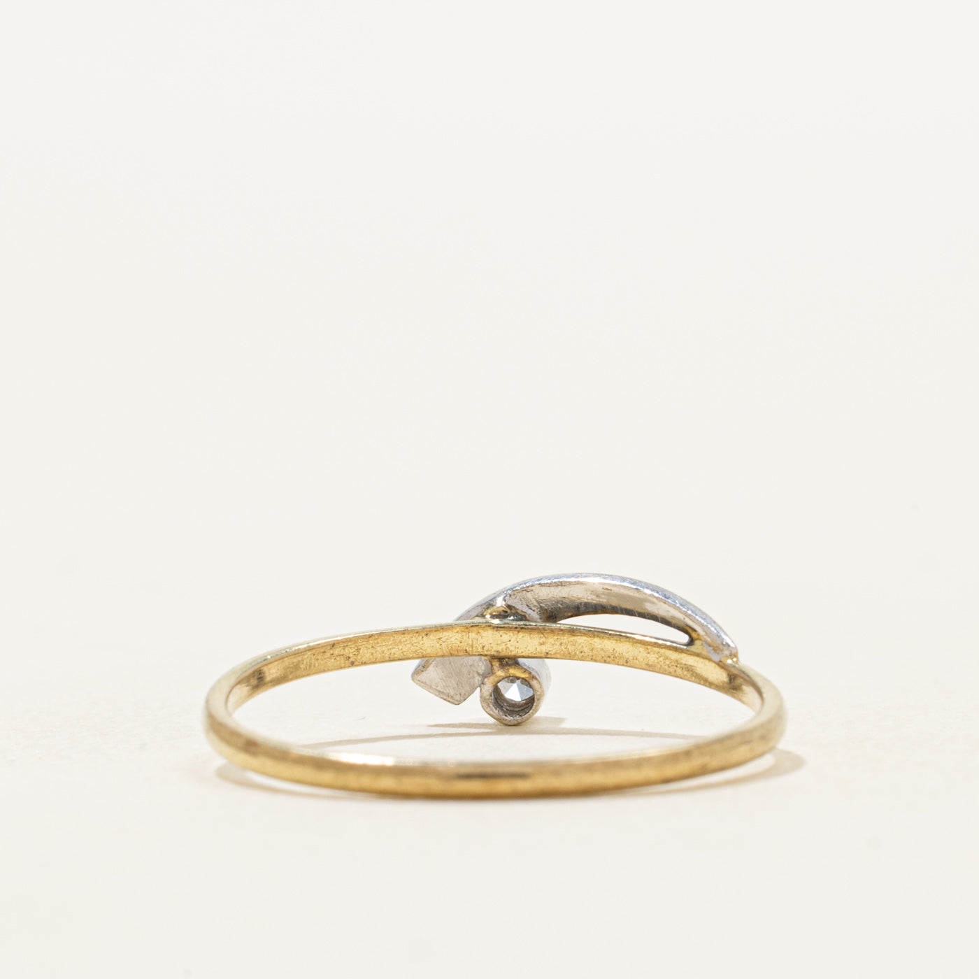 Two-Tone Bezel Set Diamond Wave Ring | SZ 7