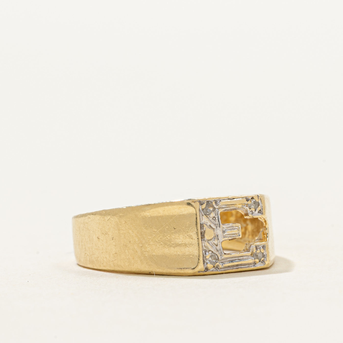 Diamond "E" Initial Ring | SZ 4