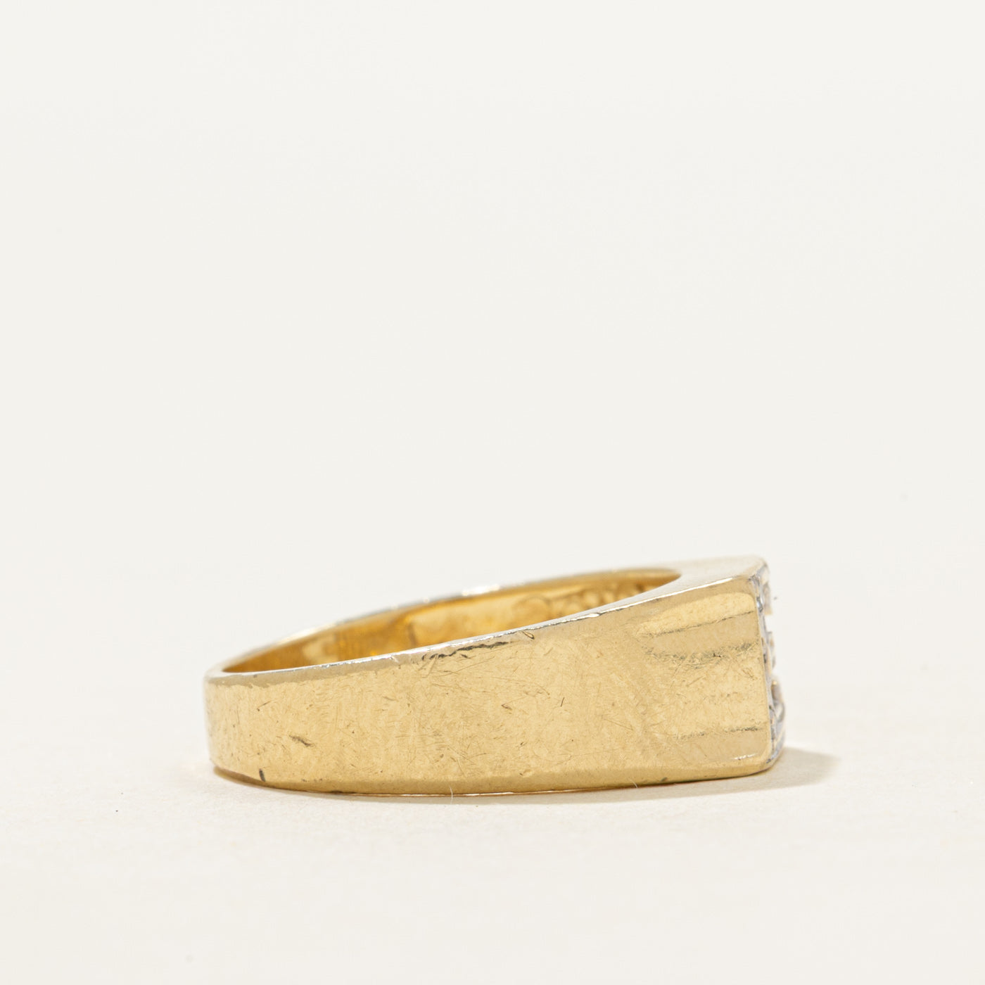 Diamond "E" Initial Ring | SZ 4