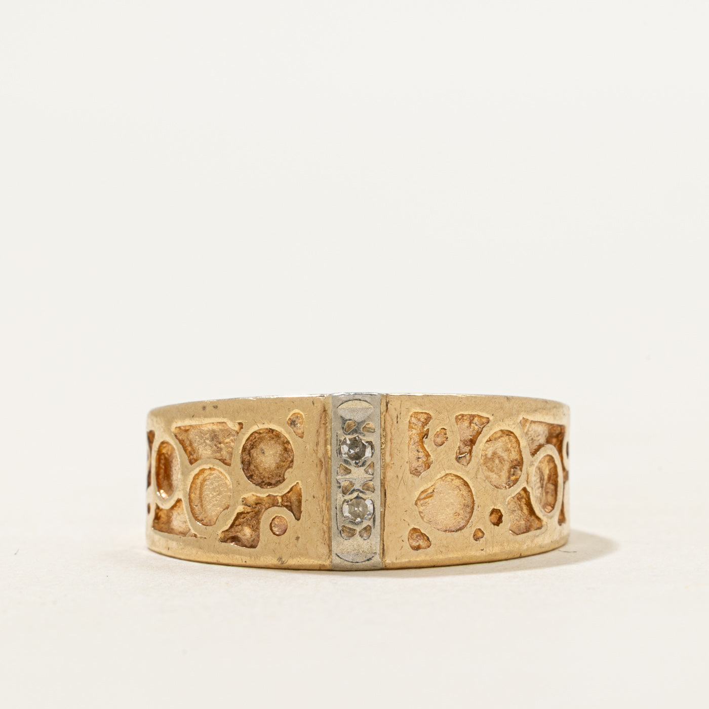 Diamond Column Textured Ring | SZ 8
