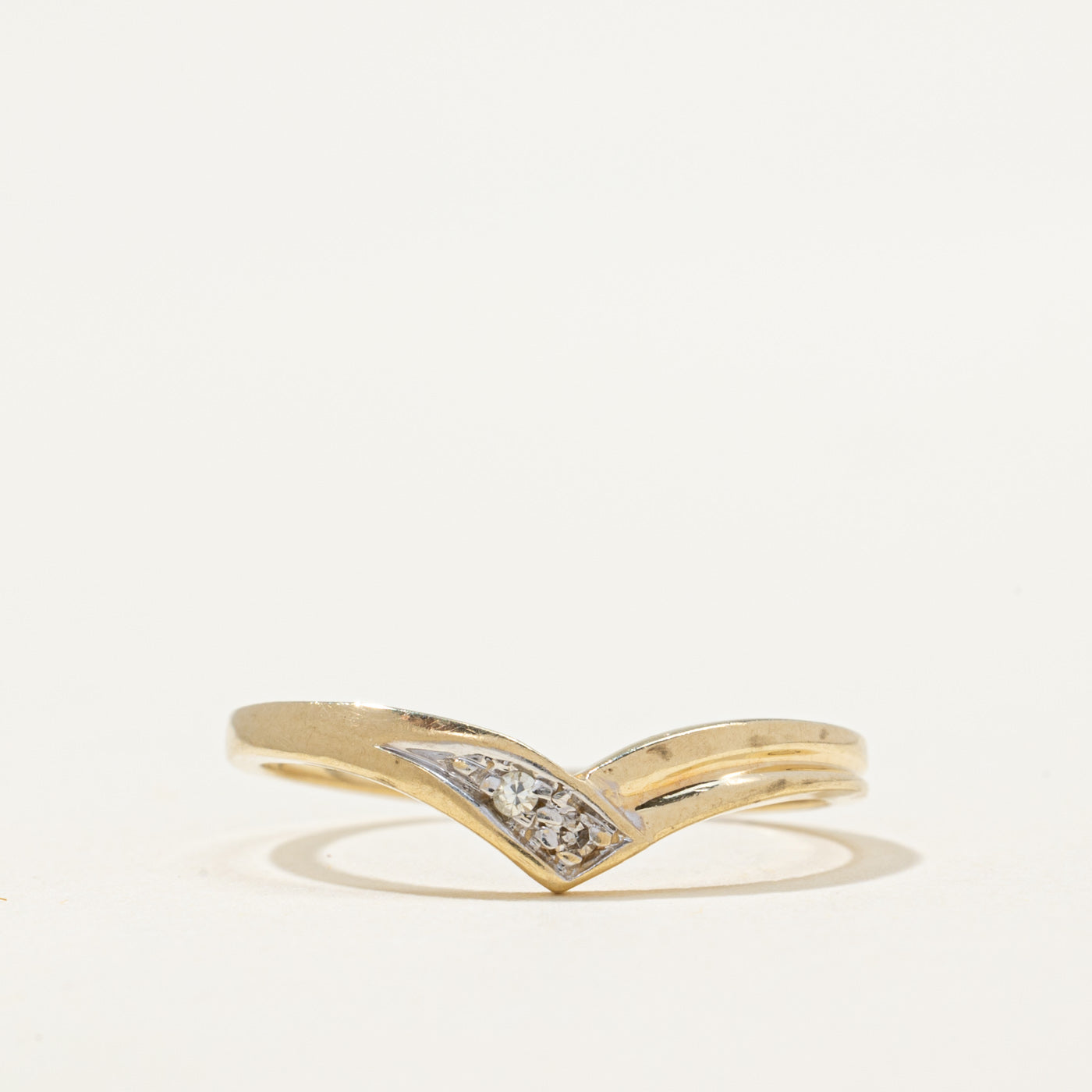Diamond Chevron Ring | 0.02ctw | SZ 5.75