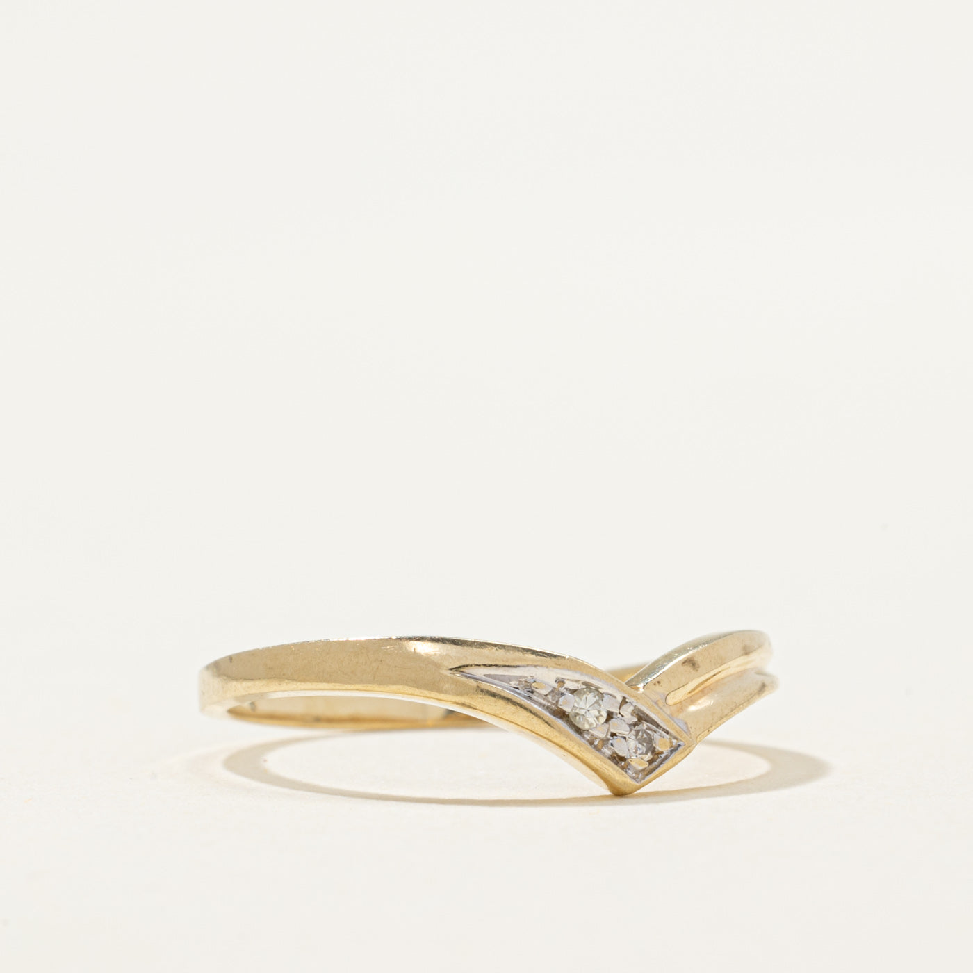 Diamond Chevron Ring | 0.02ctw | SZ 5.75