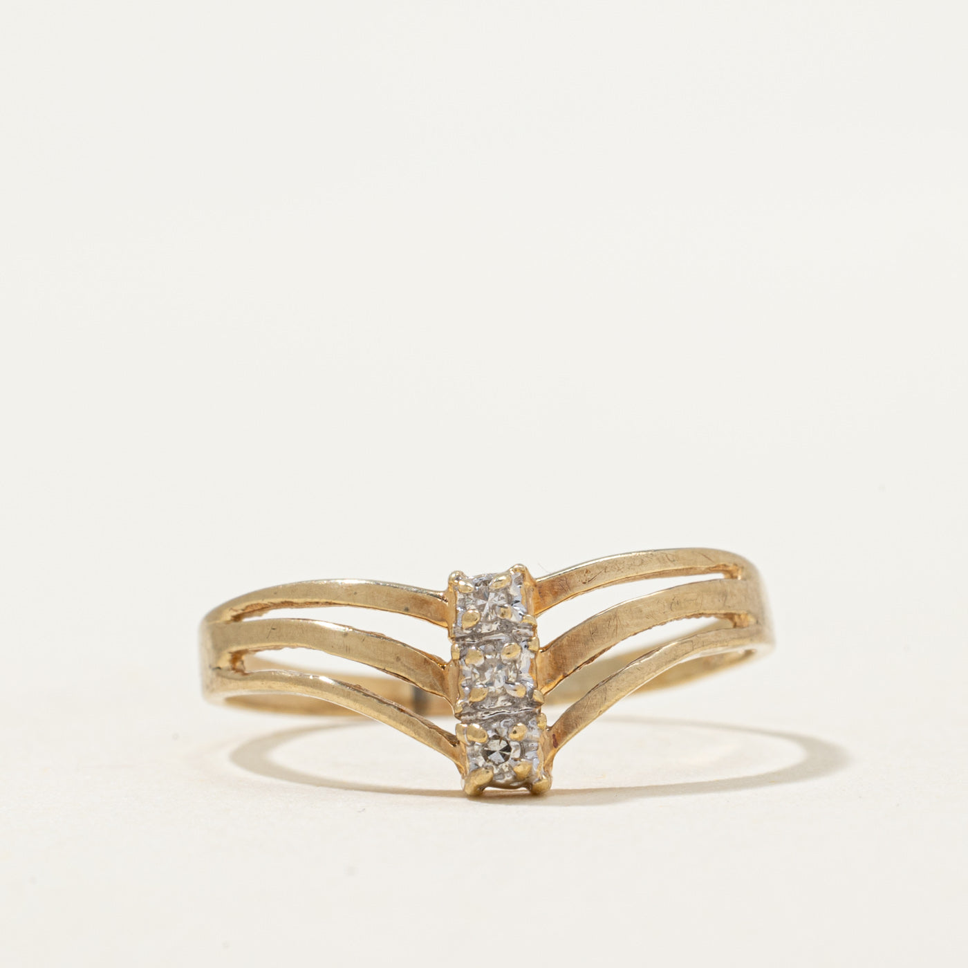 Three Stone Diamond Chevron Ring | 0.03ctw | SZ 6.5