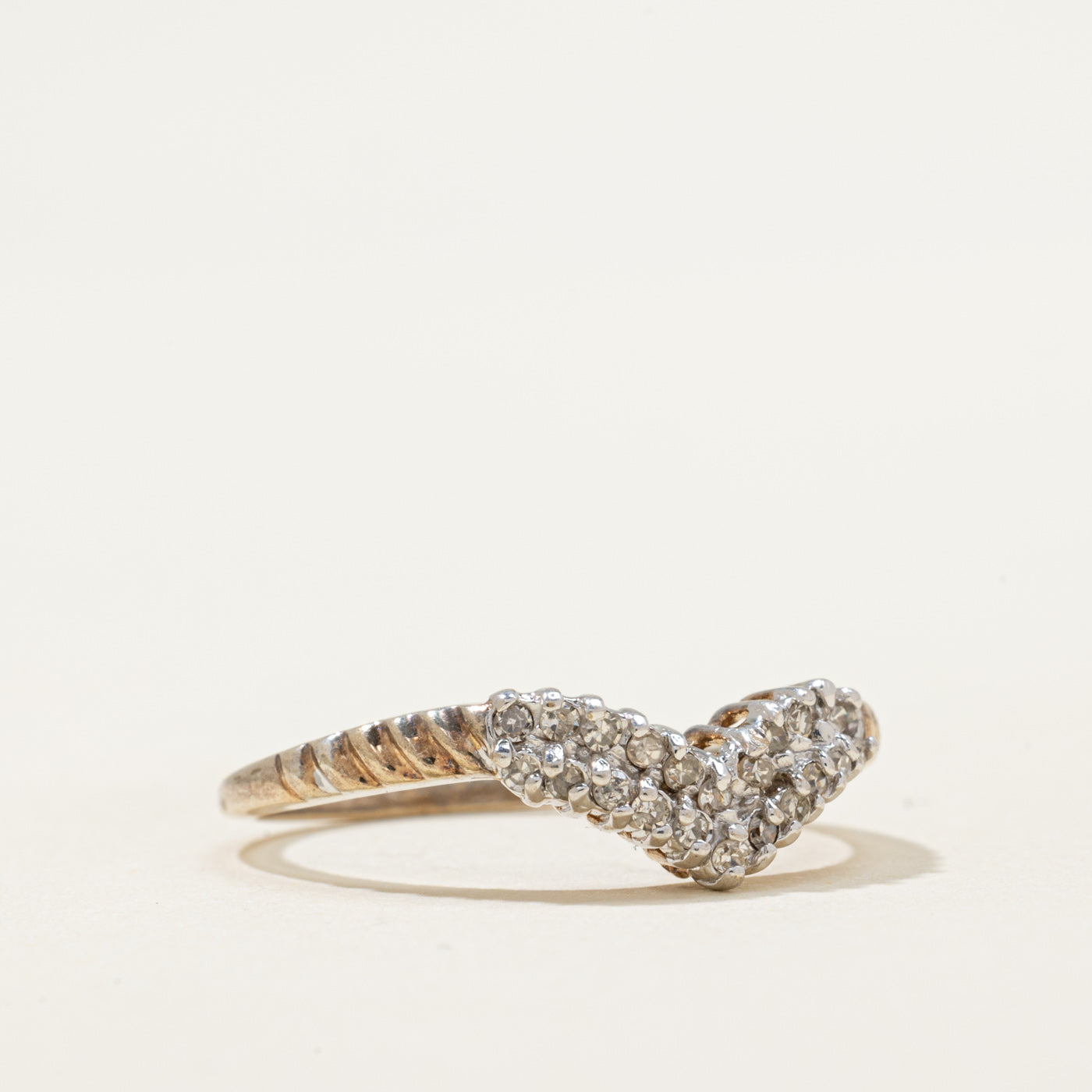 Diamond Chevron Ring | 0.15ctw | SZ 7