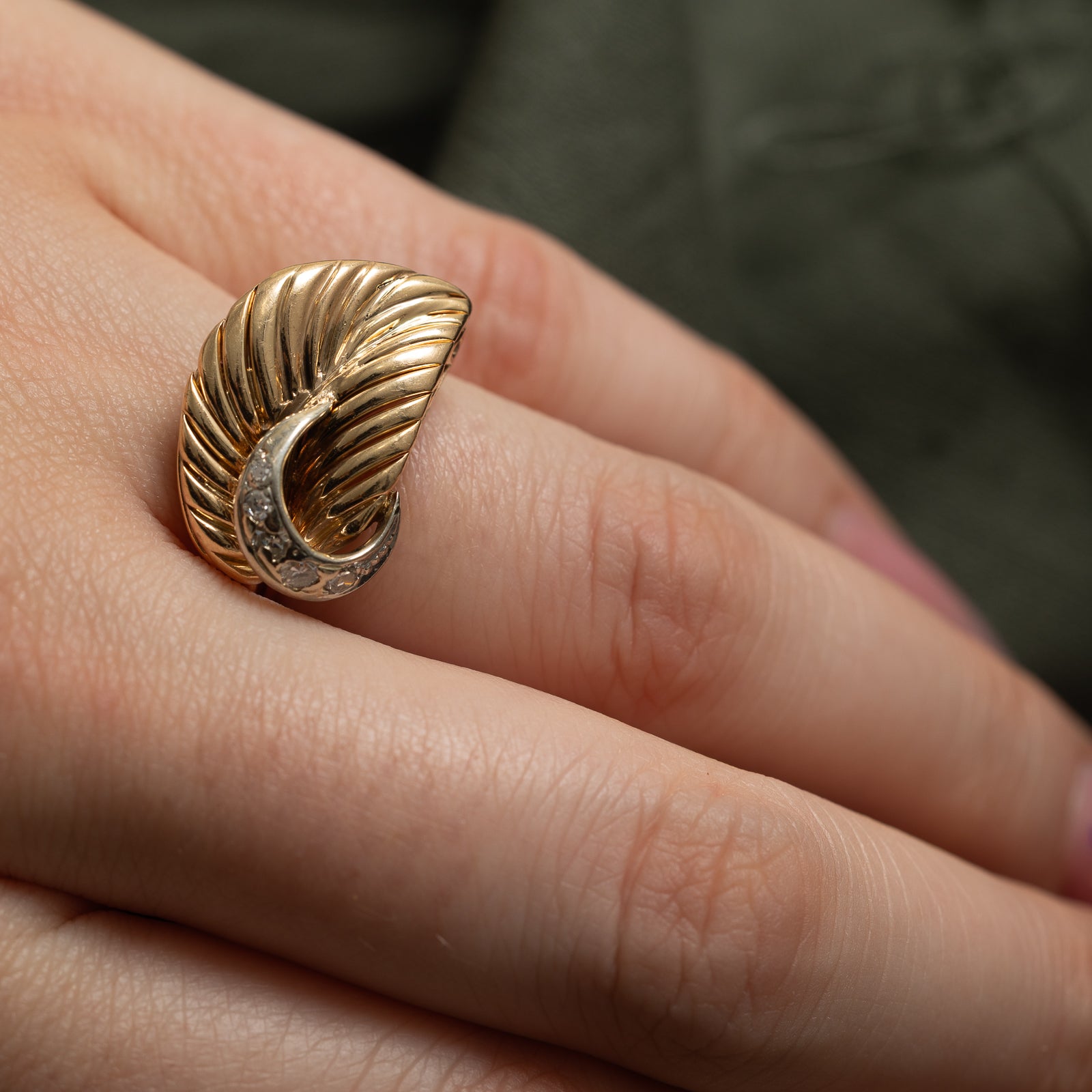 Diamond Leaf Cocktail Ring | 0.15ctw | SZ 5.75