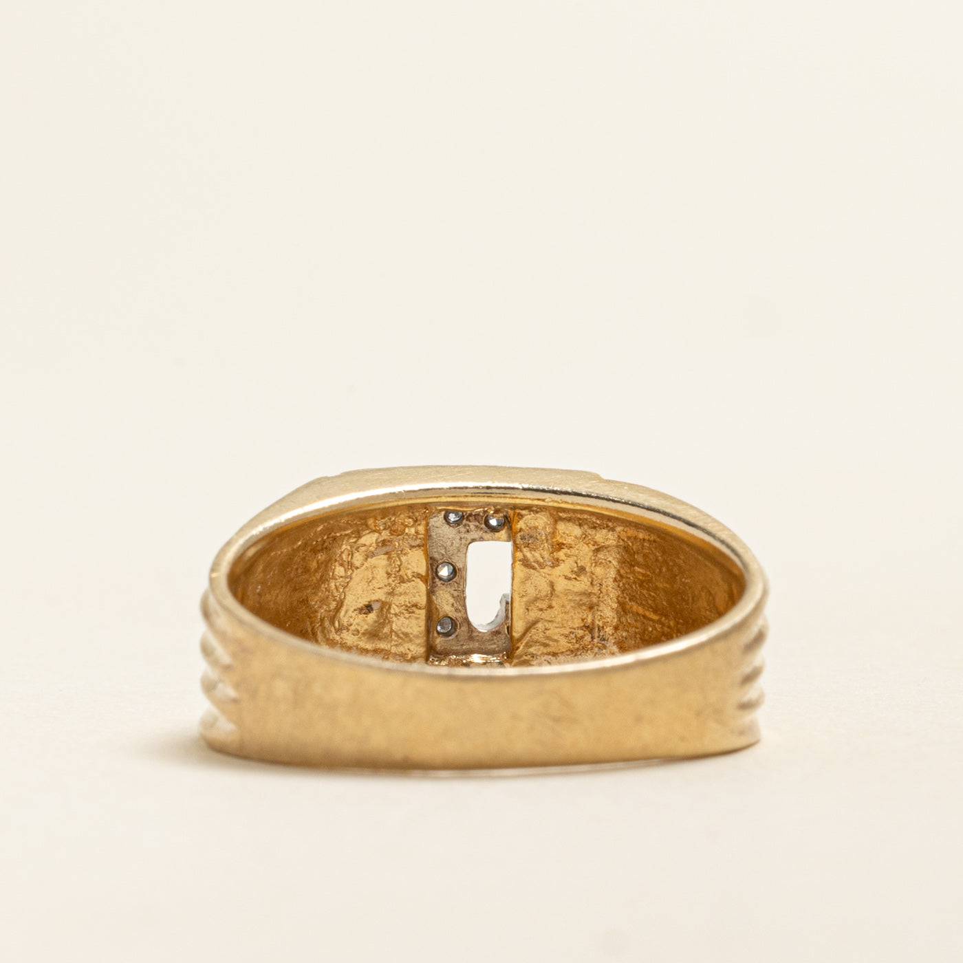 Diamond Grooved 'J' Initial Ring | 0.06ctw | SZ 9