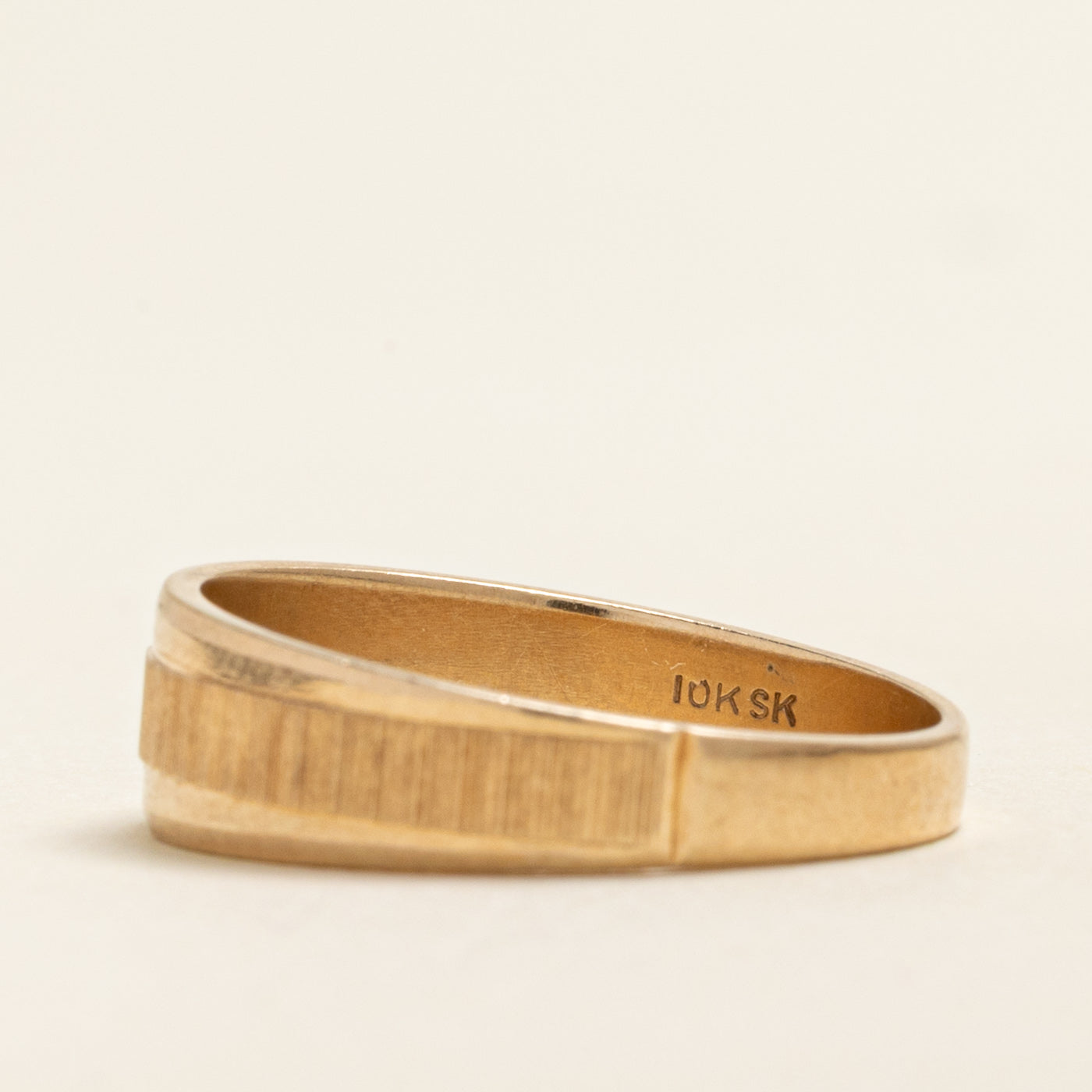 Diamond Fine Fluted Band | 0.01ct | SZ 10.5
