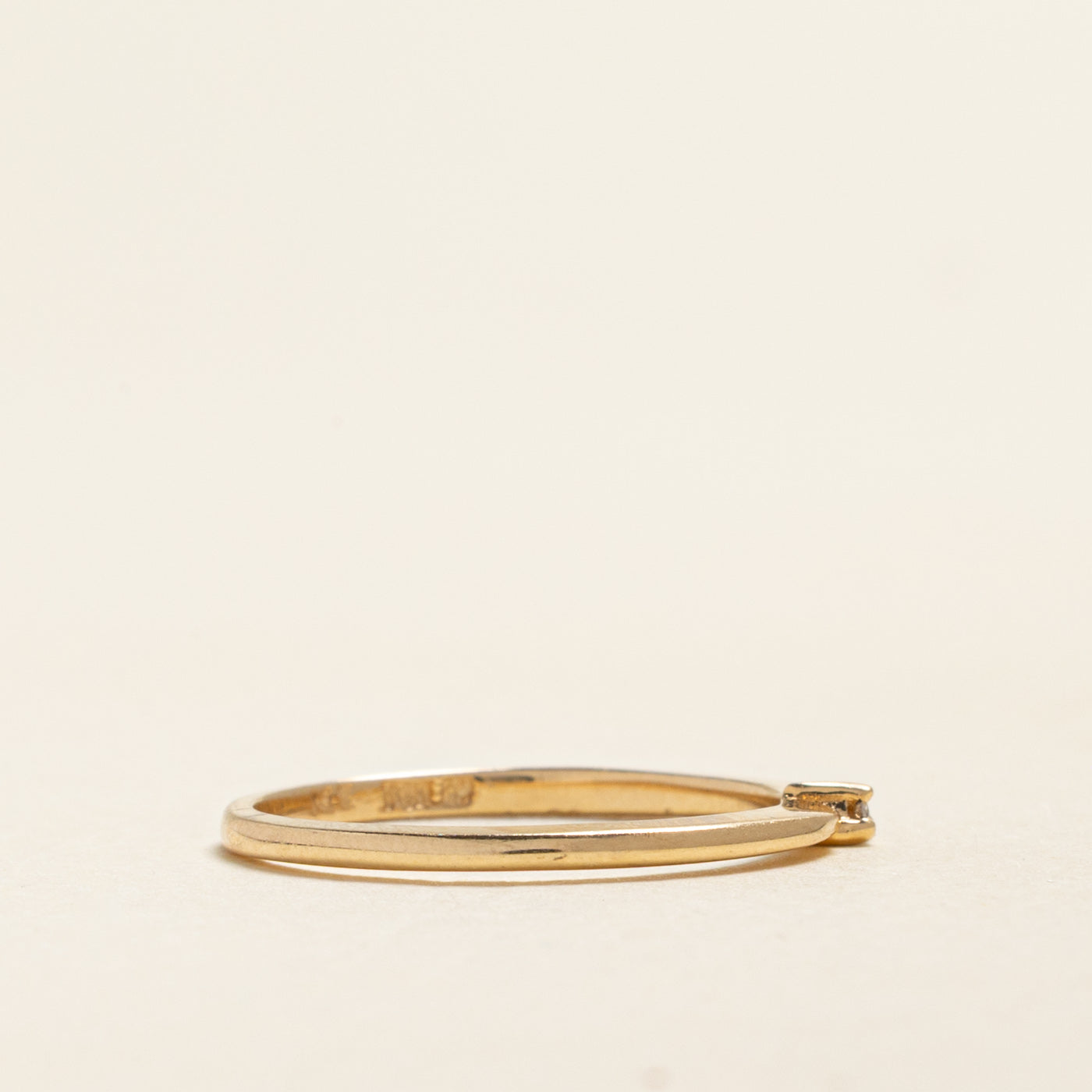 Single Stone Diamond Petite Band | 0.01ct | 1.85mm | SZ 5.5