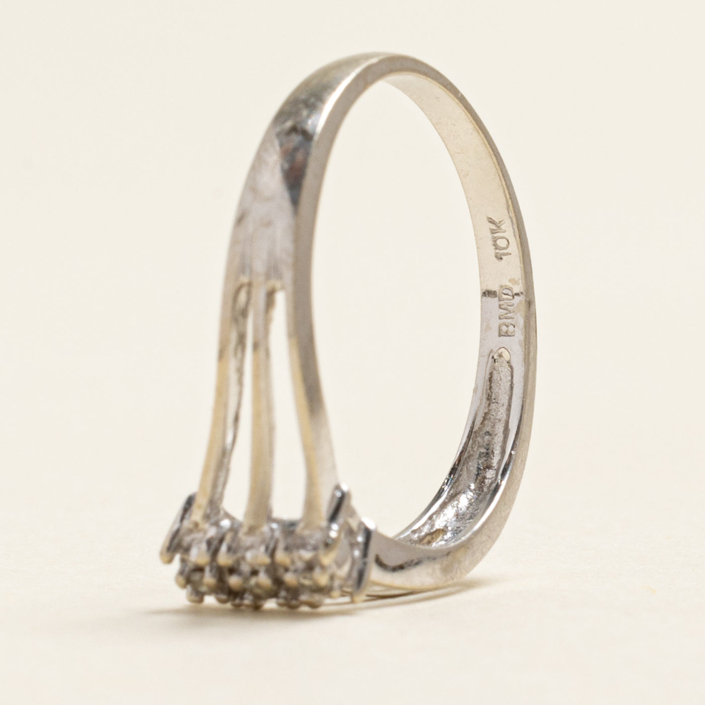 White Gold Diamond Column Chevron Ring | 0.03ctw | SZ 6