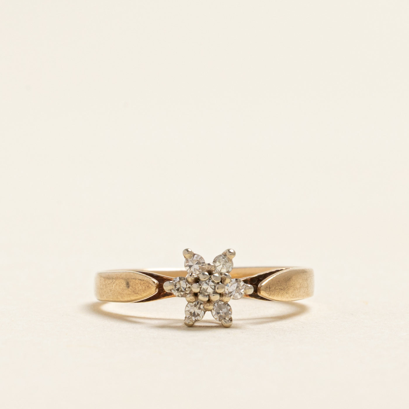 Diamond Petal Reverse Tapered Ring | 0.08ctw | SZ 1.75