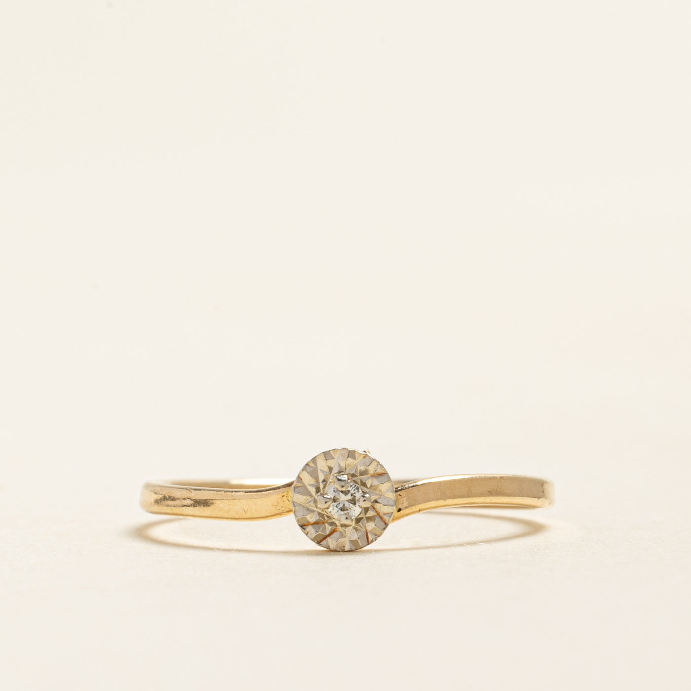 Illusion Set Diamond Wave Ring | 0.02ct | SZ 5.75